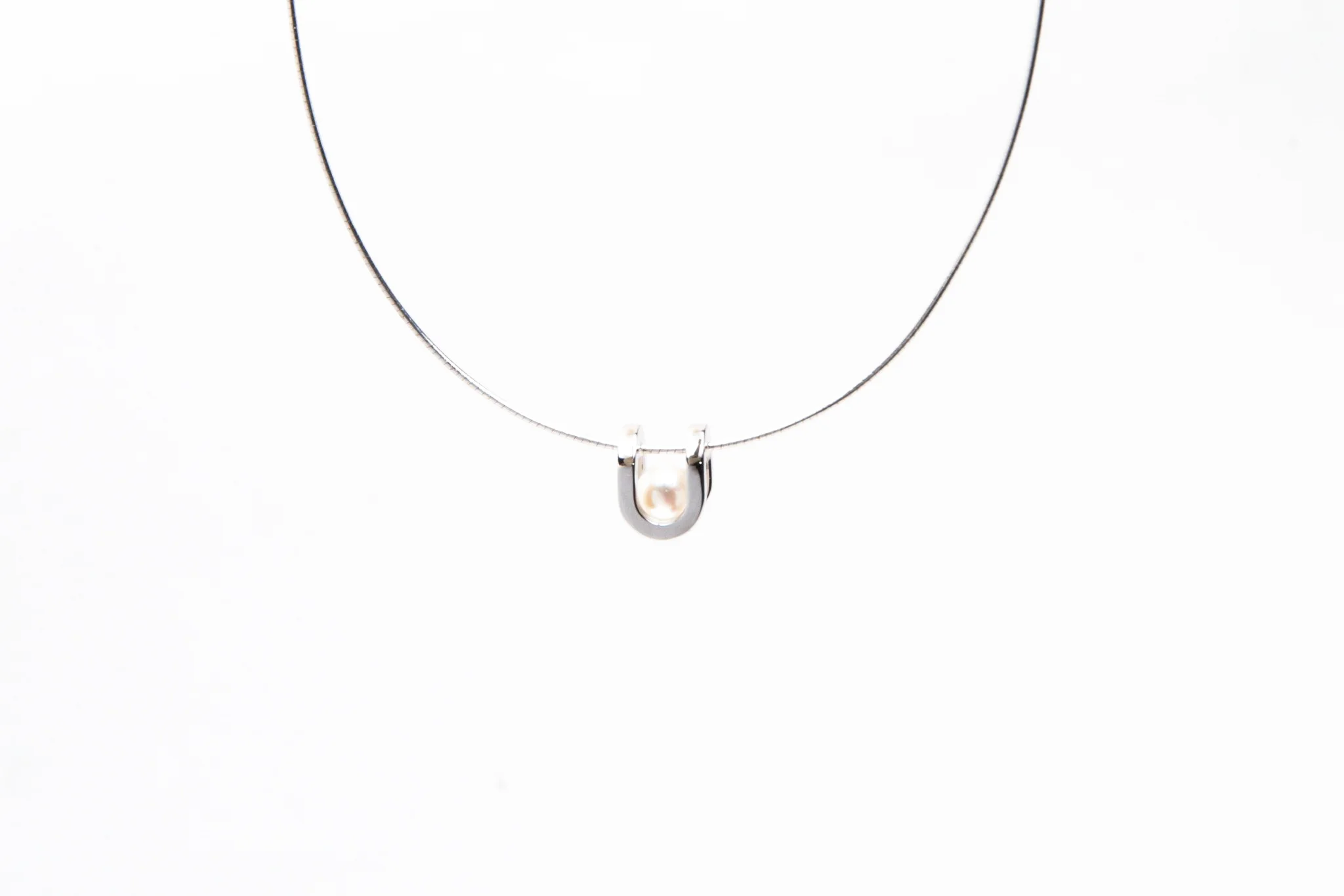 Round Well Necklace 4.jpg