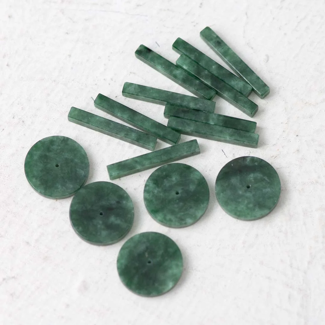 Natural Jade from Myanmar and craft in Hong Kong. 100% quality guarantee