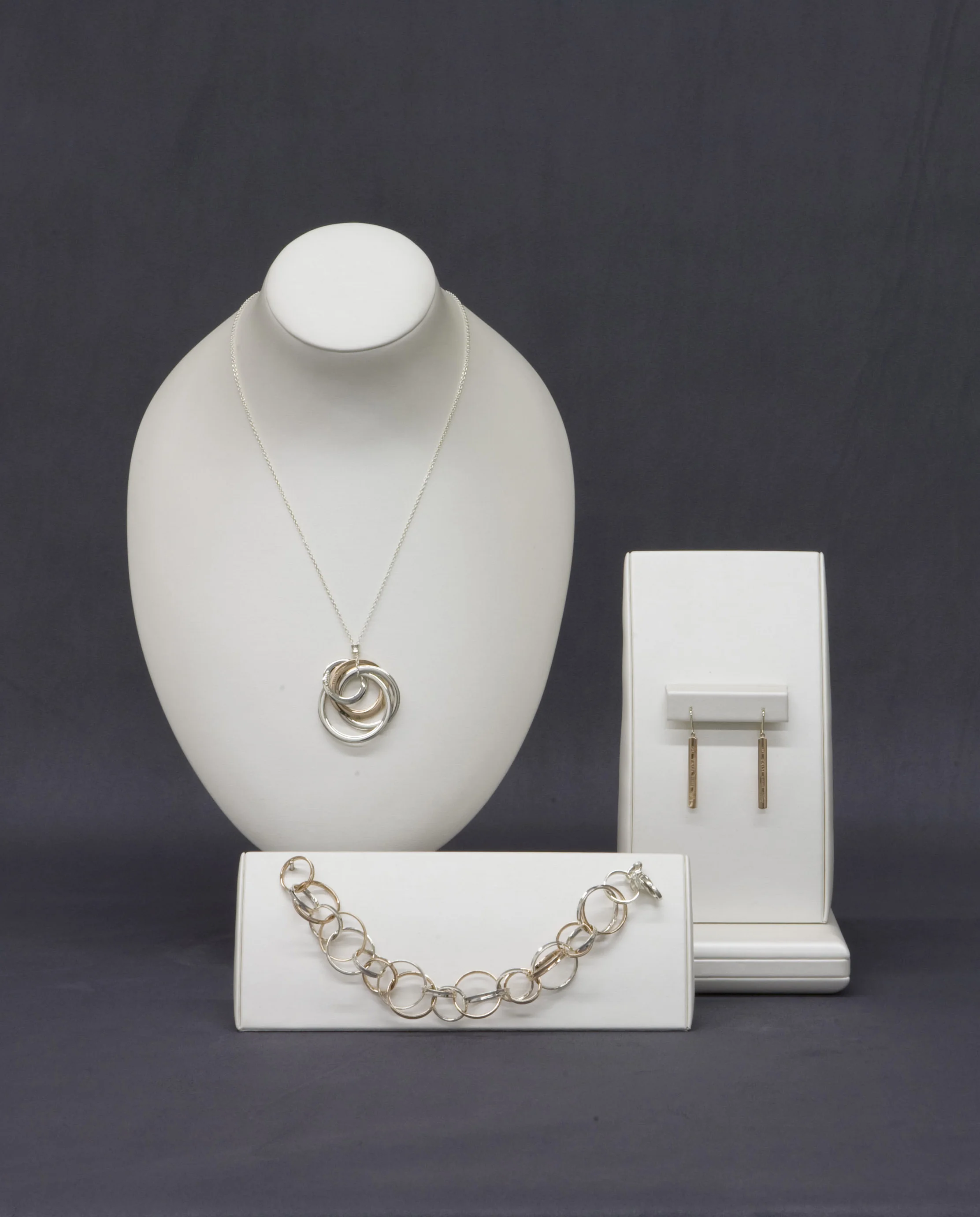 Vitrine Forms 1.jpg