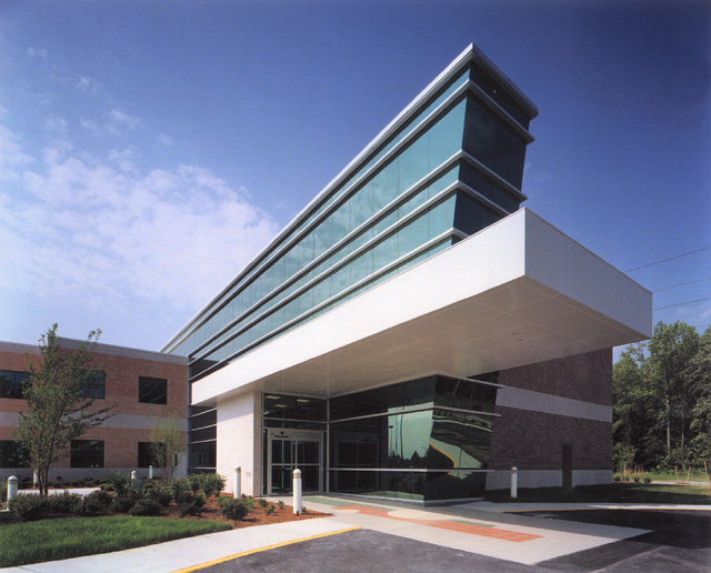 exterior03.jpg