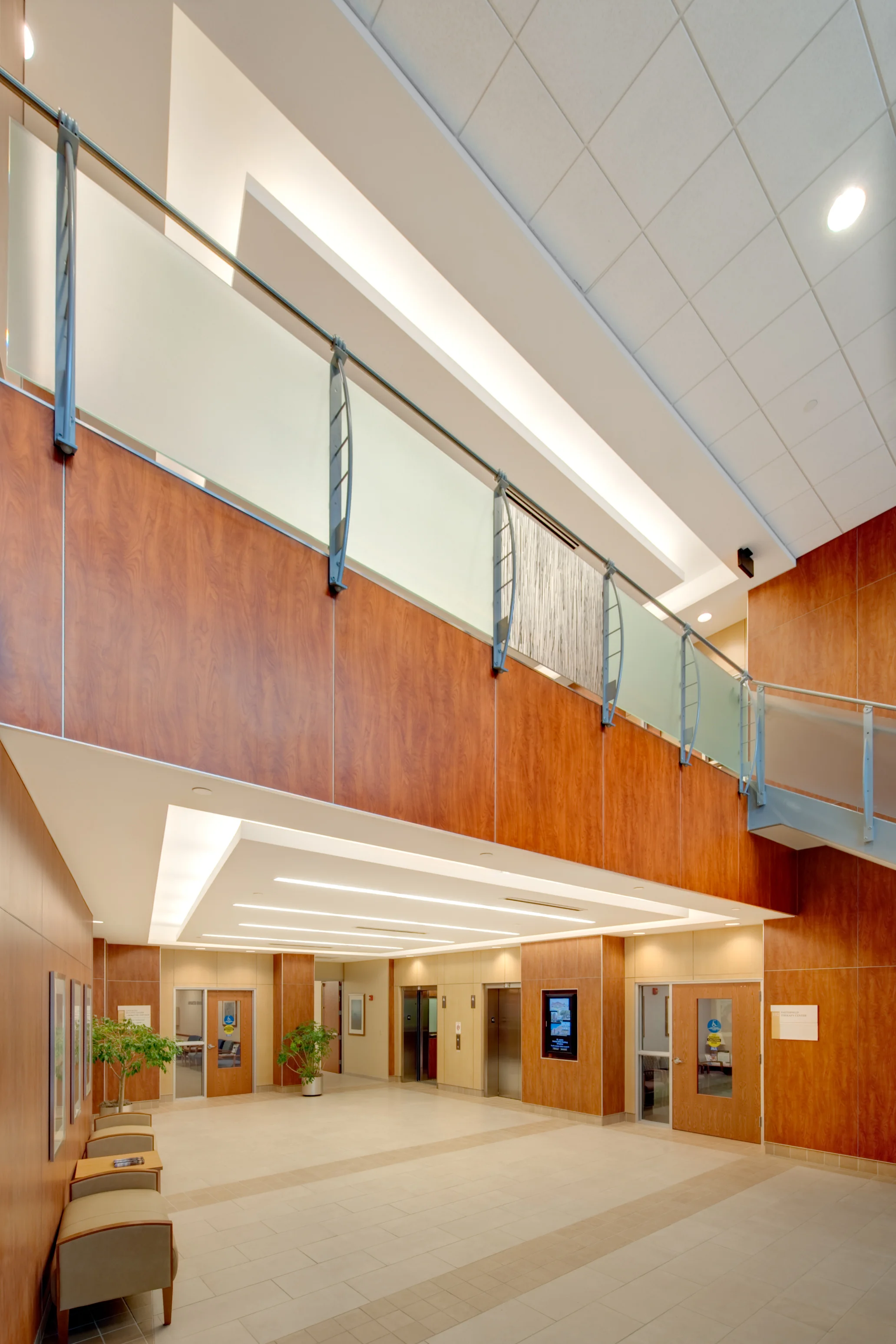 Interior08.jpg