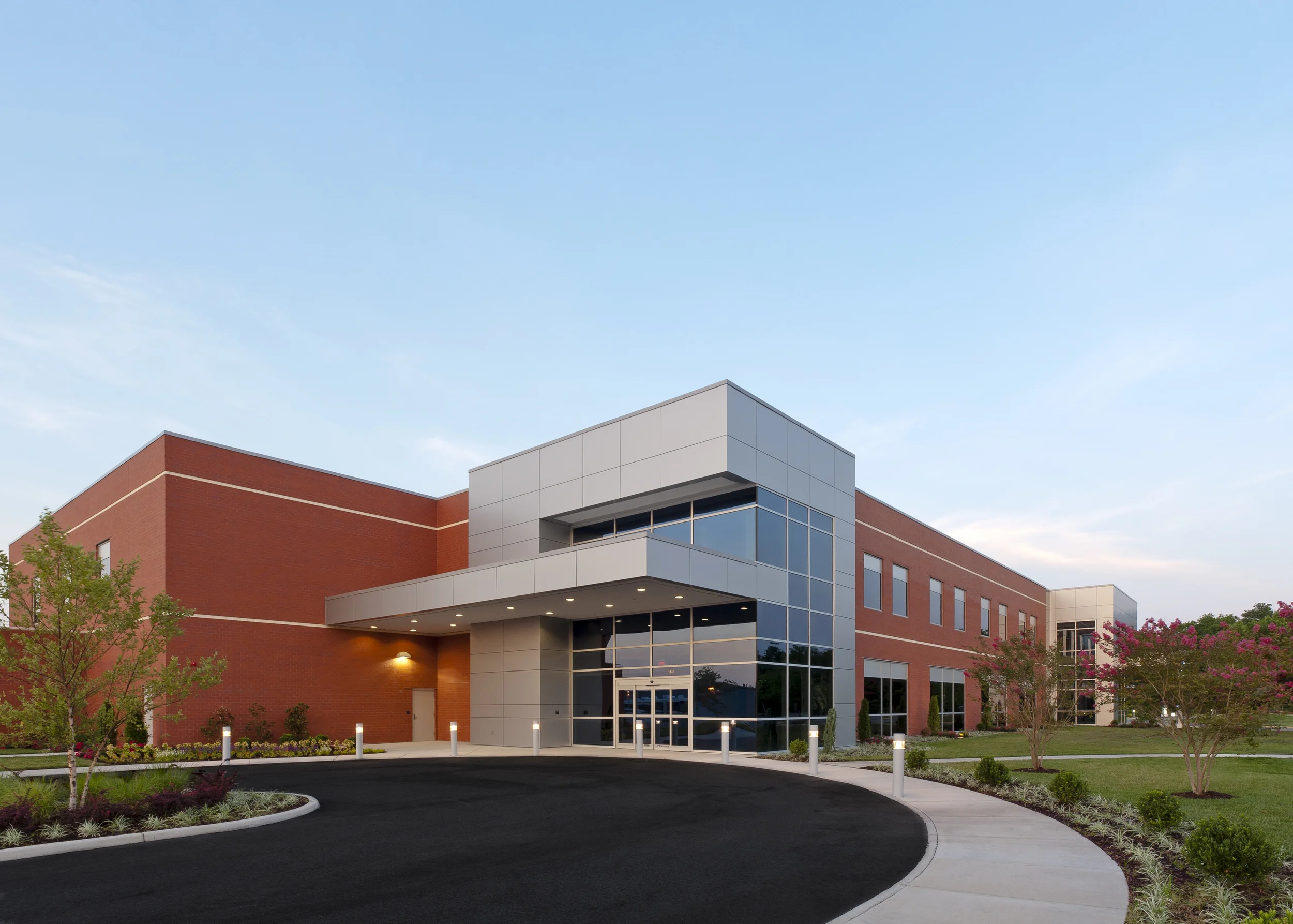 Exterior03.jpg