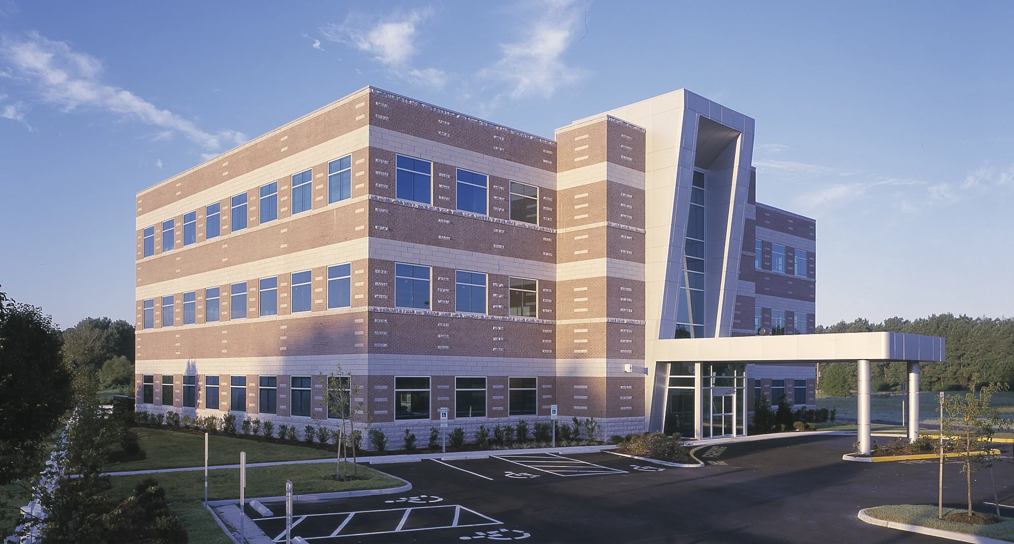 Exterior01.jpg