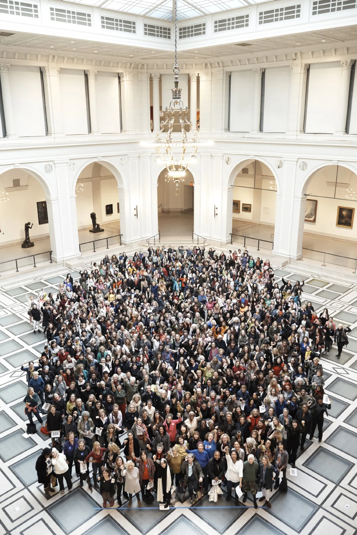 “Now Be Here #2, NYC” (2016) photo by Paola Kudacki, courtesy Kim Schoenstadt, Shinique Smith, and The Brooklyn Museum Link to participants: “Now Be Here #2, NYC”