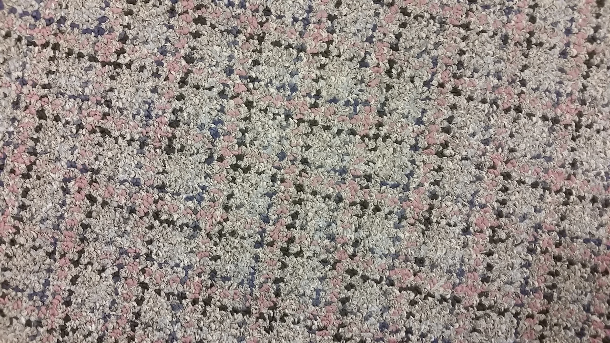 And then there's this commercial carpet. I had to stare at it for awhile before I could make it say boutique, but once it came to me, I took color cues from the pattern.