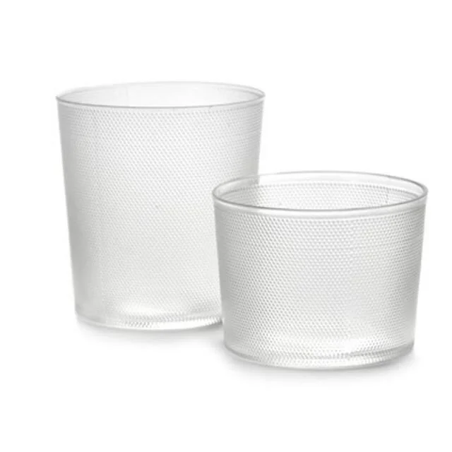 ...Oh, wie h&uuml;bsch!
.
.

Die sch&ouml;nsten Gl&auml;ser, die ich seit langem gesehen habe - schlicht, filigran, besonders und vielseitig kombinierbar!
.
.
#glas 
#sch&ouml;nsch&ouml;neramsch&ouml;nsten 
#oderso 
und #vieleviele andere #sch&ouml;n