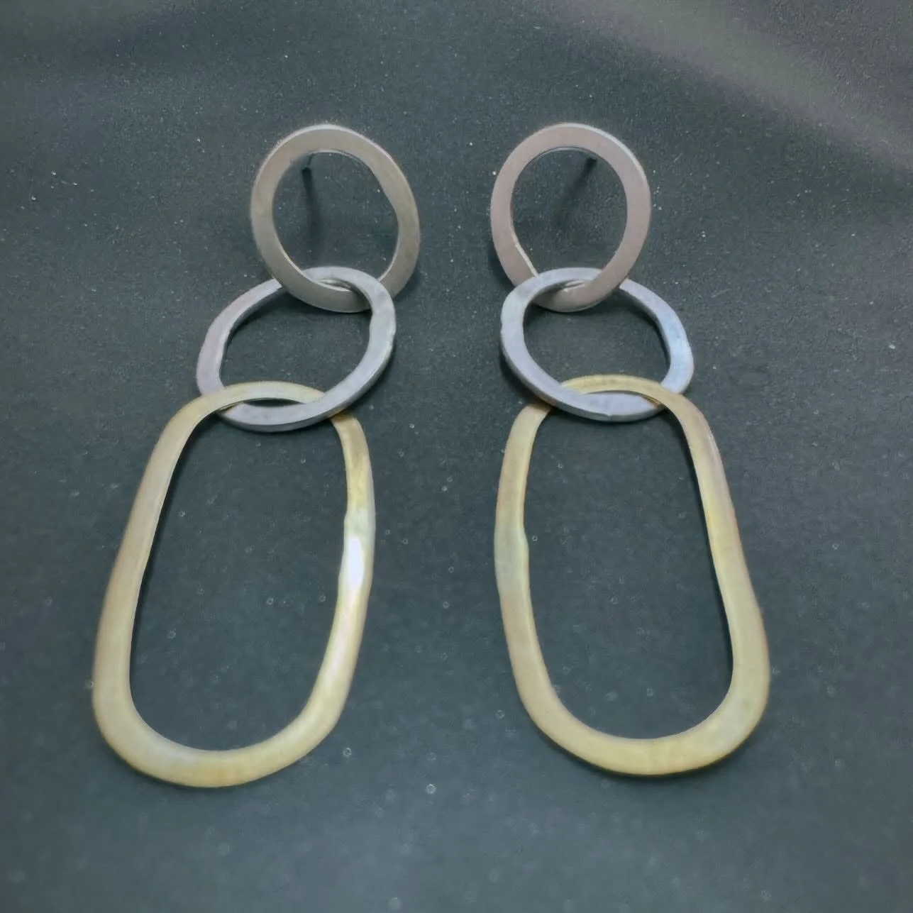 .
.
ACCESSORIES MAKE EVERYTHING BETTER.
.
.
.
.
#ohrgeschm&uuml;ckt 
#weilh&uuml;bsch 
#schm&uuml;ckdichhappy 
#mitoderohne 
#lassdichbeschenken 
oder
#kaufsdireinfachselber
#schmuckst&uuml;ck 
#contemporaryjewelry 
#contemporaryjewellery 
#zeitgen&o