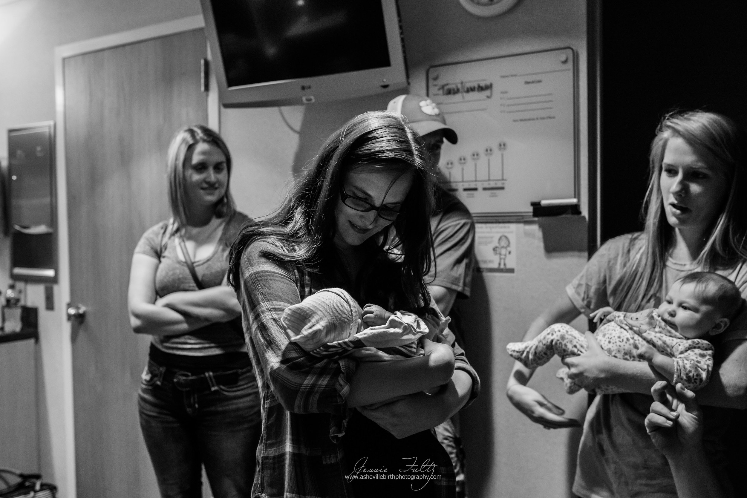 Payton Blair Birth Story-243.jpg