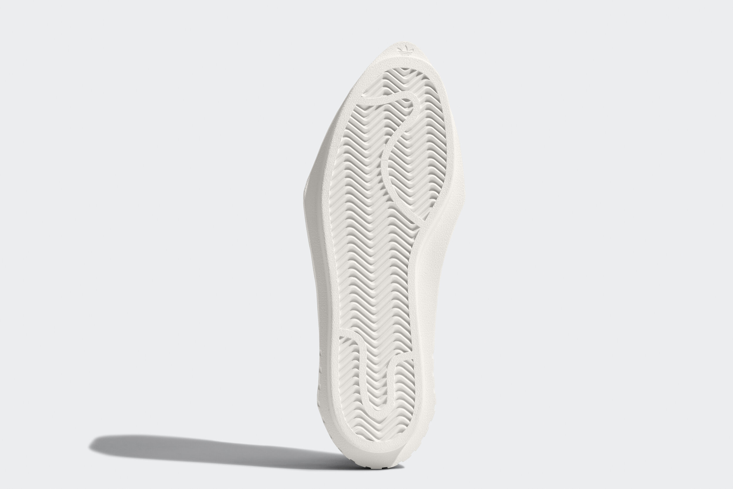 adidas_Superstar_0715201844.jpg