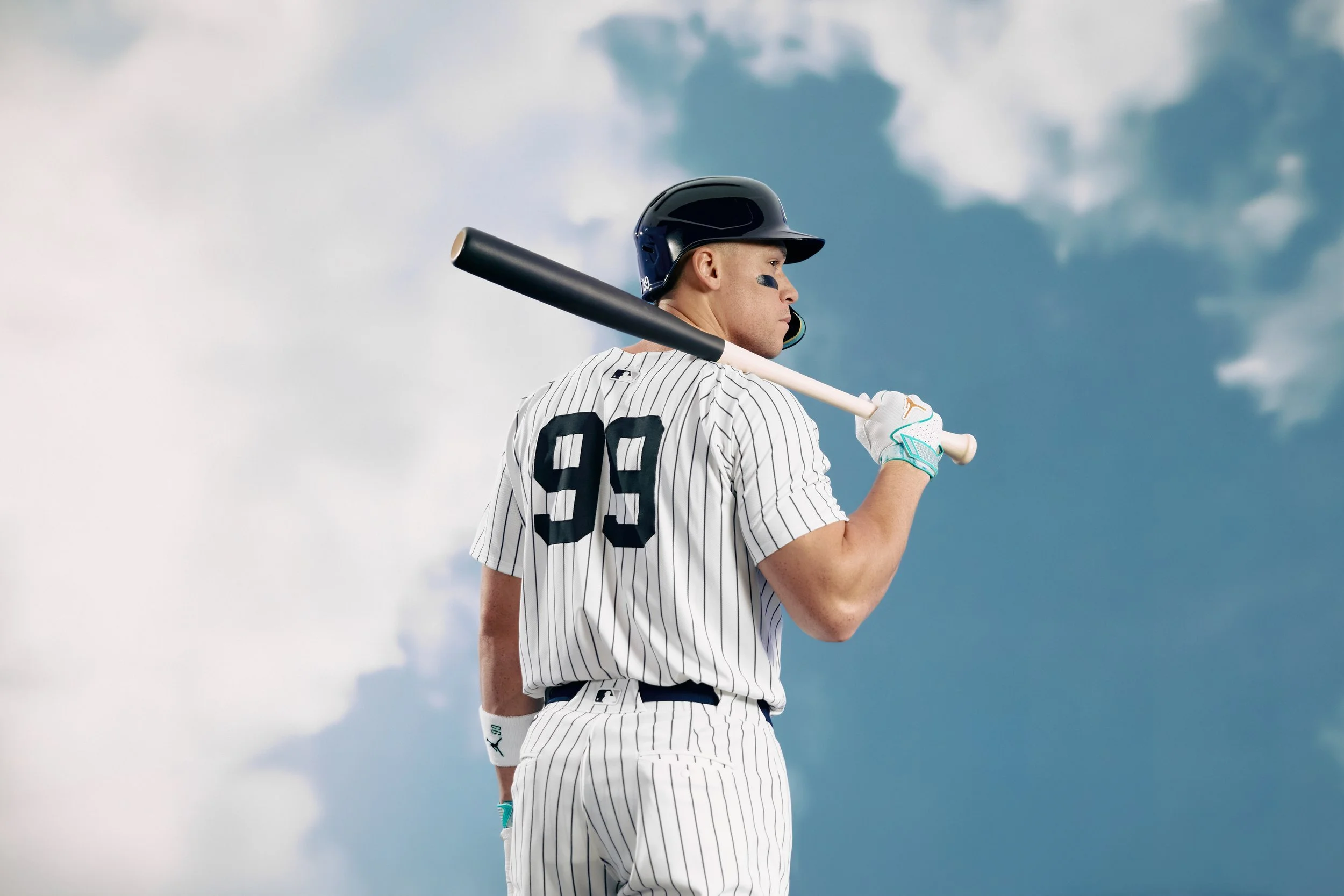 Kyle_Hannon_TOPPS_Aaron_Judge-1.jpg