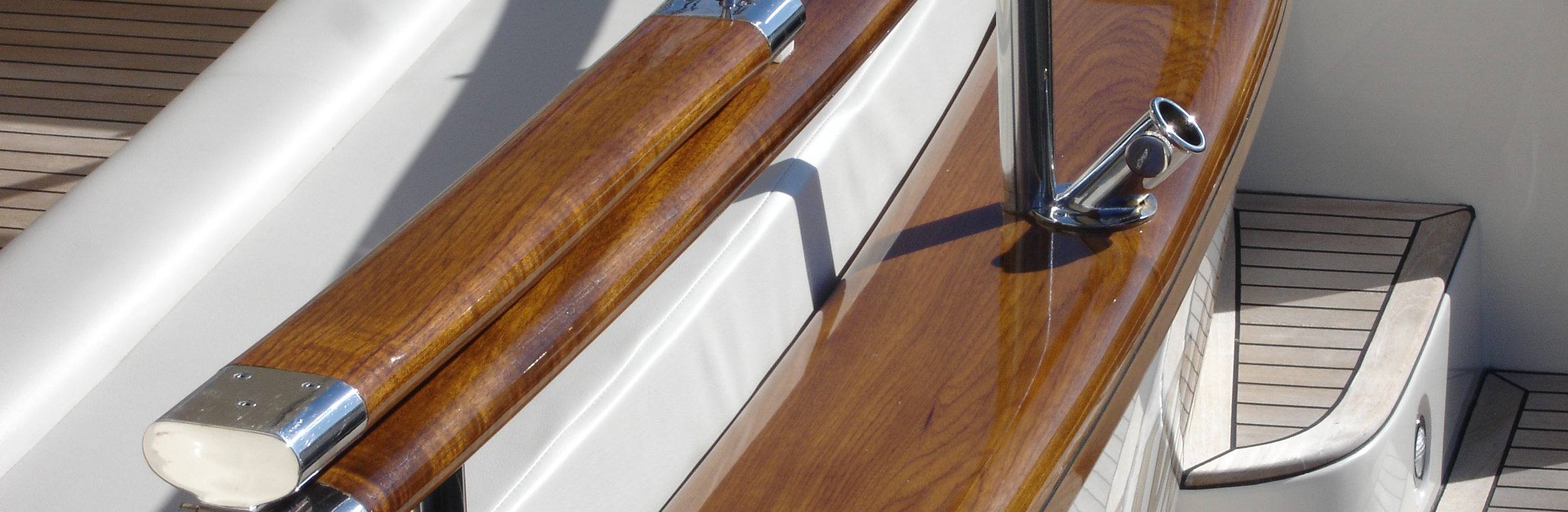 yacht varnish over teak oil