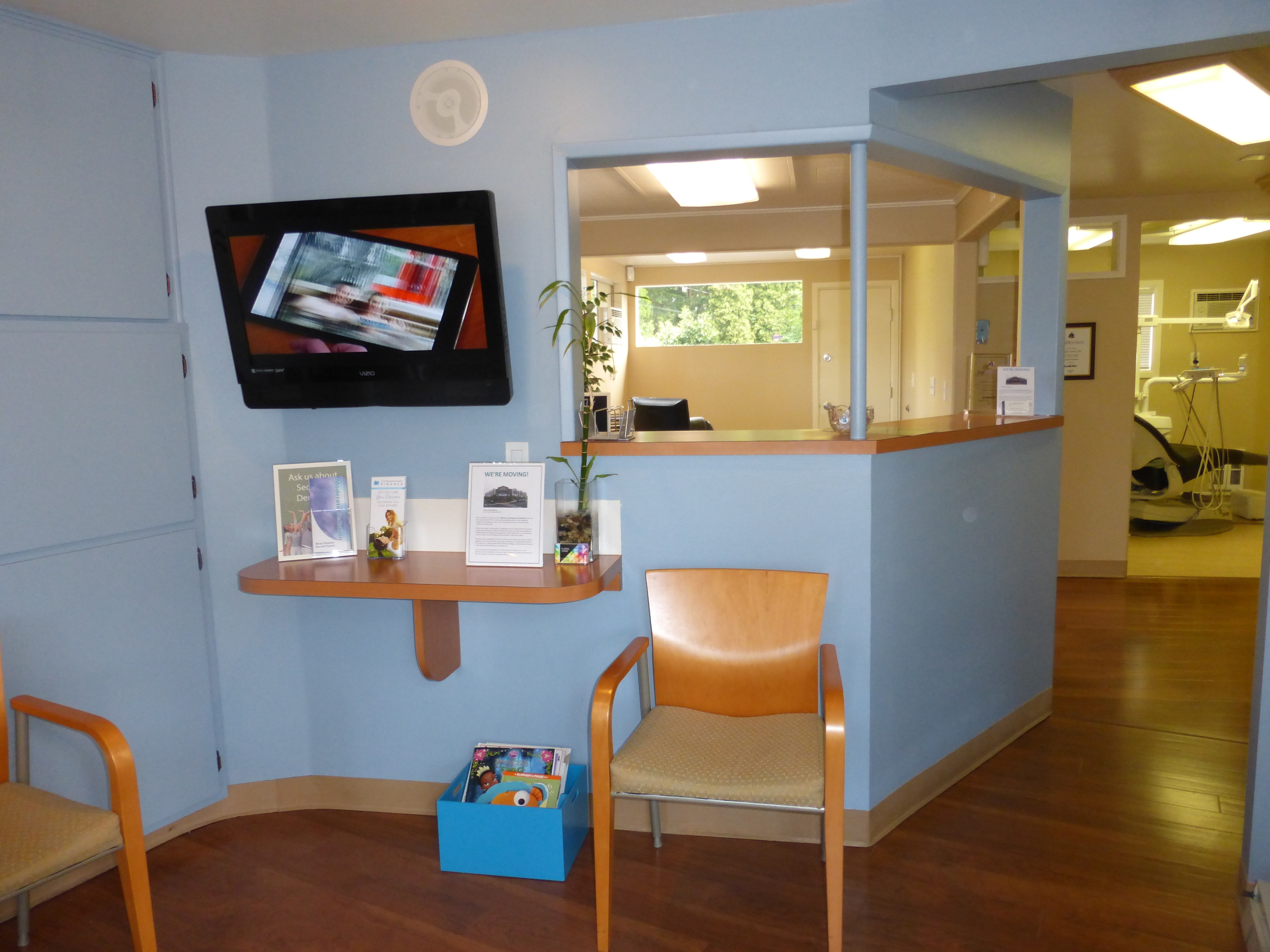 651 Edmonds WayClinic 030.JPG