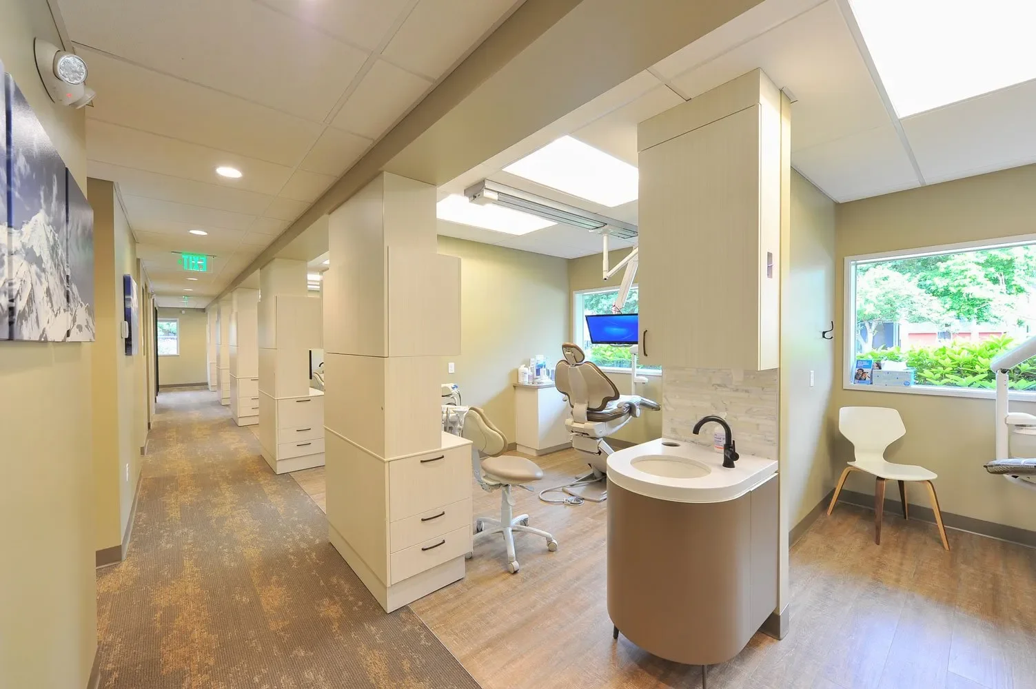 GNWD-exam-hallway-1920w - Copy.webp