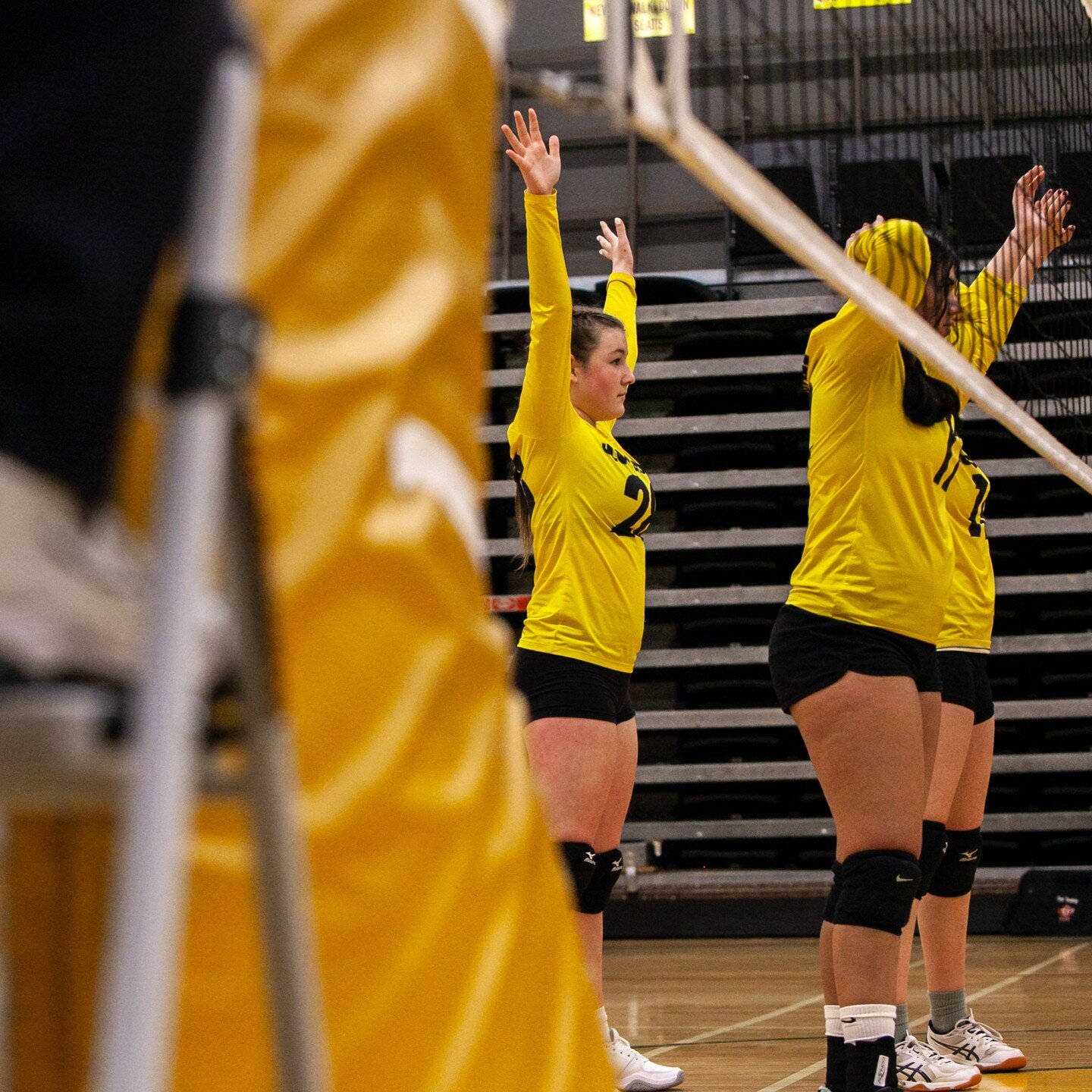 Hands up, if a new sport your kid is in is making you shift your life.

Example-volleyball club takes up all holiday weekends, yikes!
Well, life is not static, we're adjusting and trying to work with it. 
Is she loving it, yup.

 Happy Easter y'all!