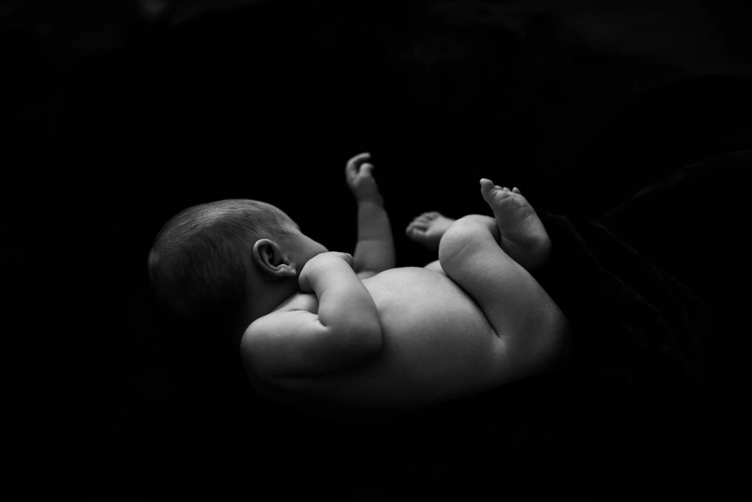 New_Born_Photography_Scotland_Nikki_Leadbetter_Photography_Glasgow_Highlands_Edinburgh_Wedding_Photographer-700.jpg