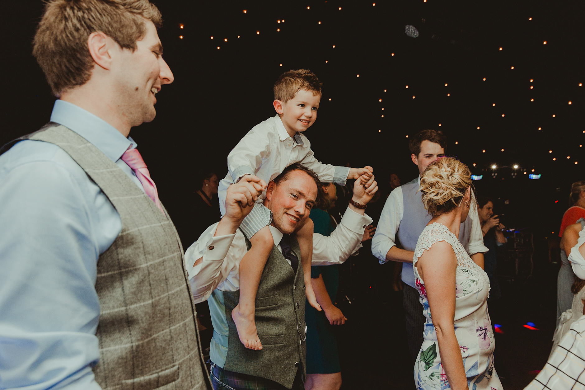 Alternative_wedding_photographer_scotland_nikki_leadbetter-723.jpg