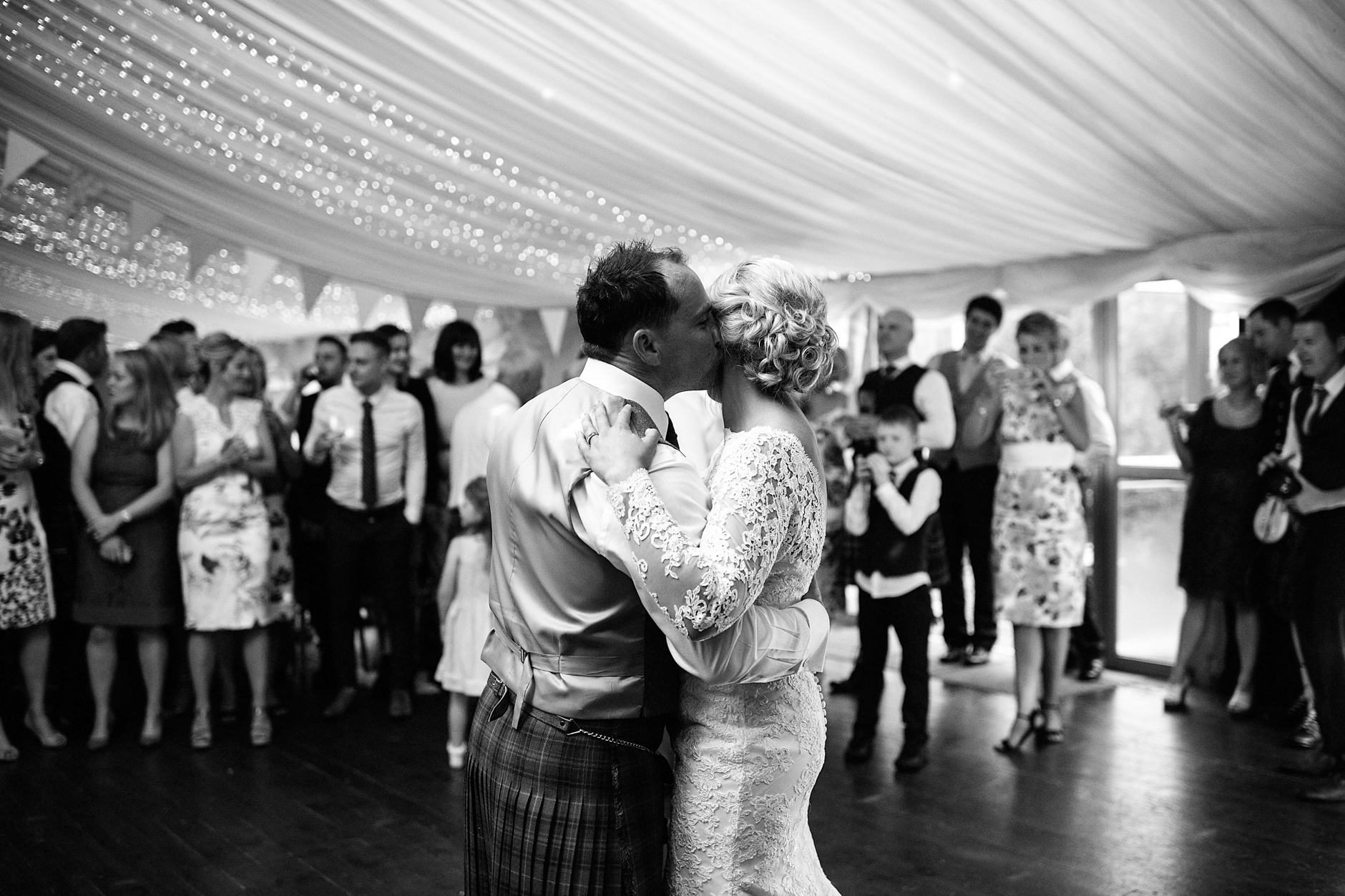 Alternative_wedding_photographer_scotland_nikki_leadbetter-774.jpg