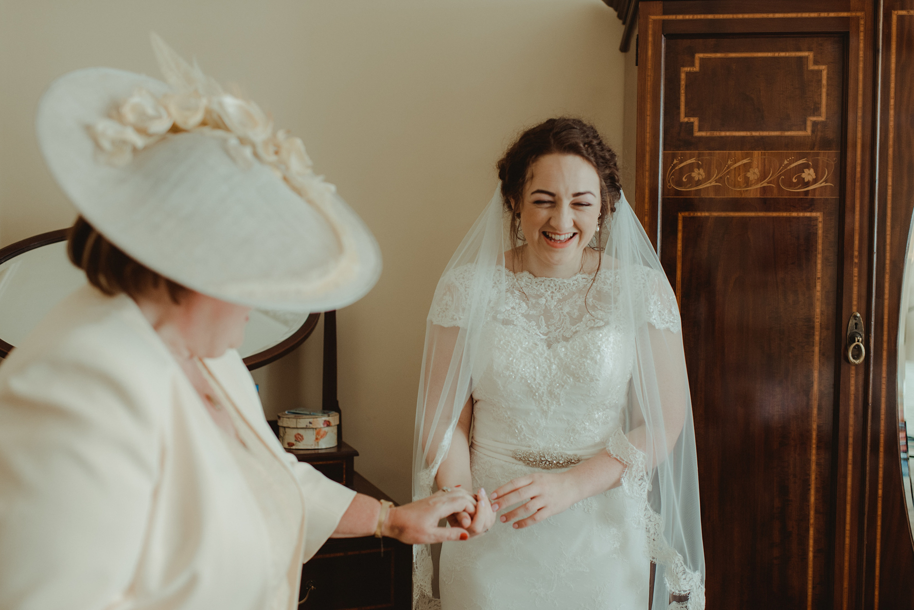 Alternative_wedding_photographer_scotland_nikki_leadbetter-821.jpg
