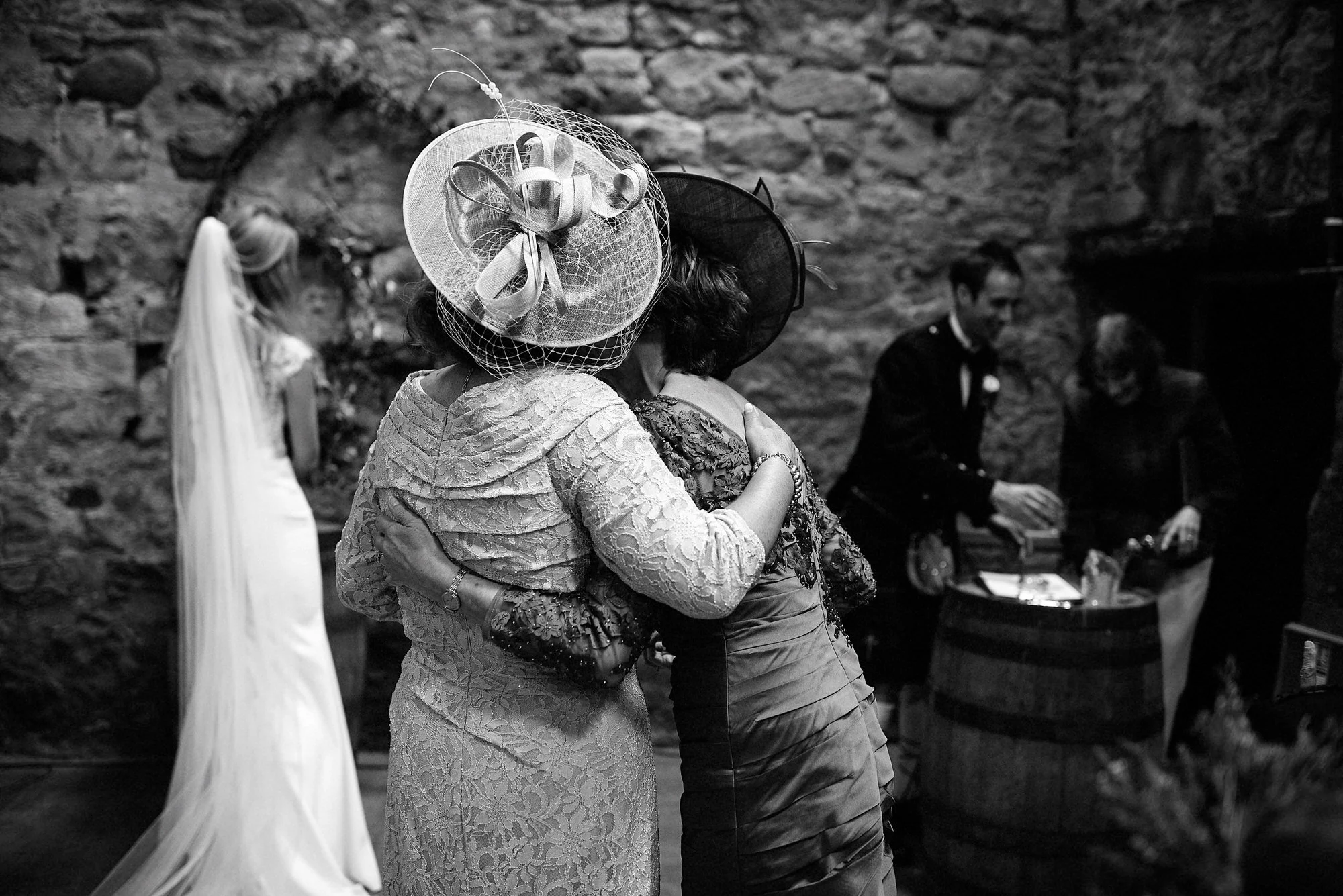 031-NikkiLeadbetter-KinkellByre-AndyNicole.jpg