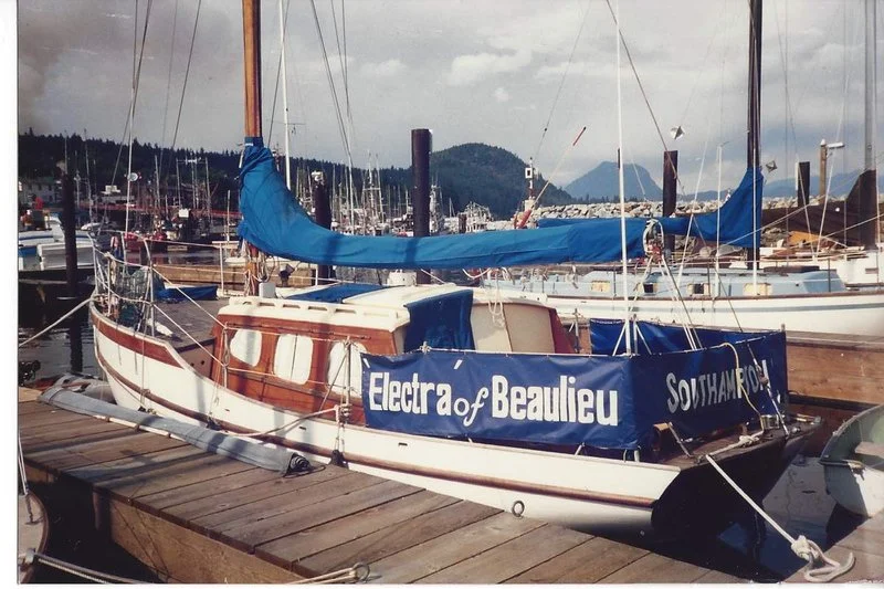 Electra in water.jpg