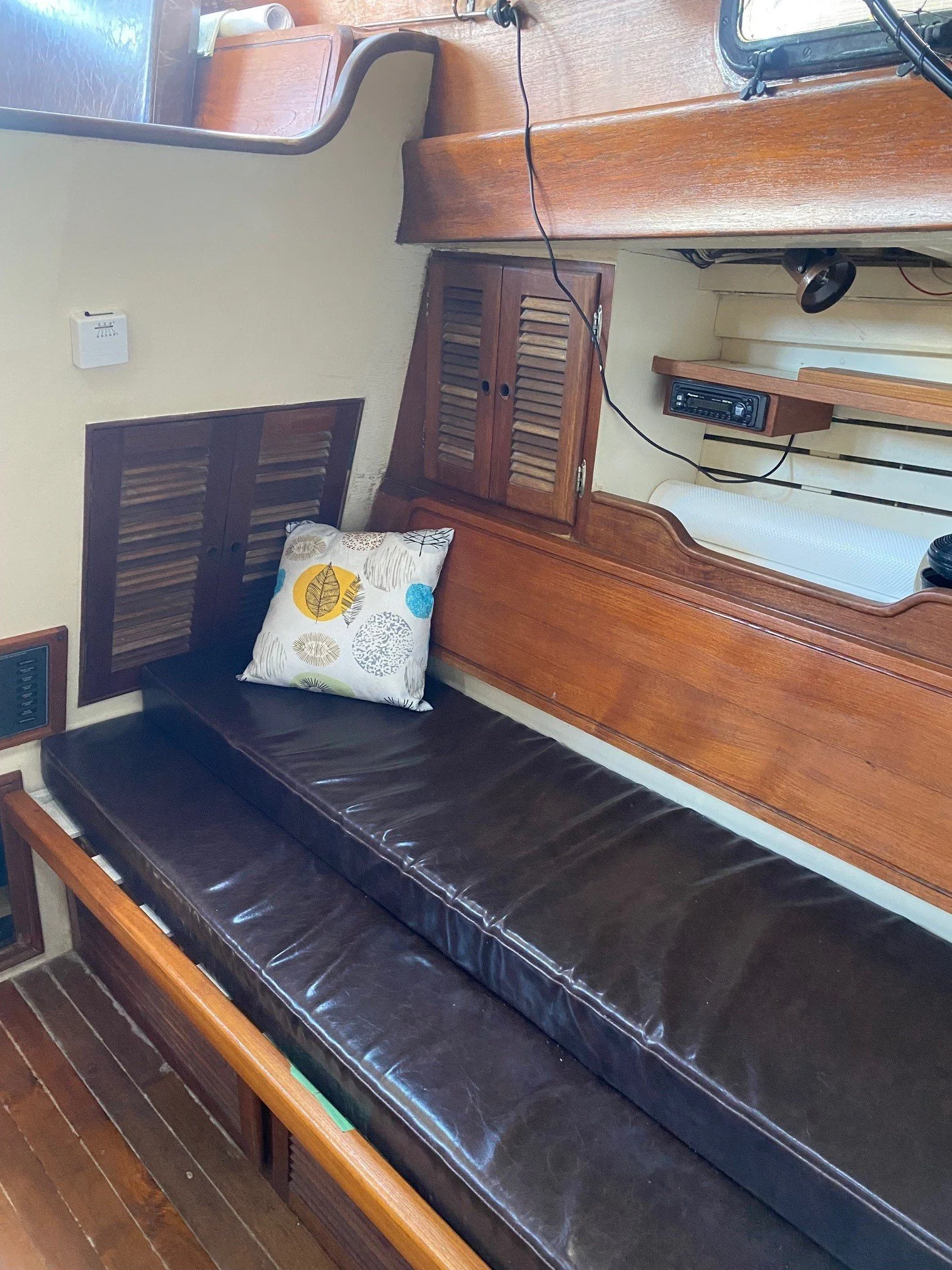 Boat 7.jpg