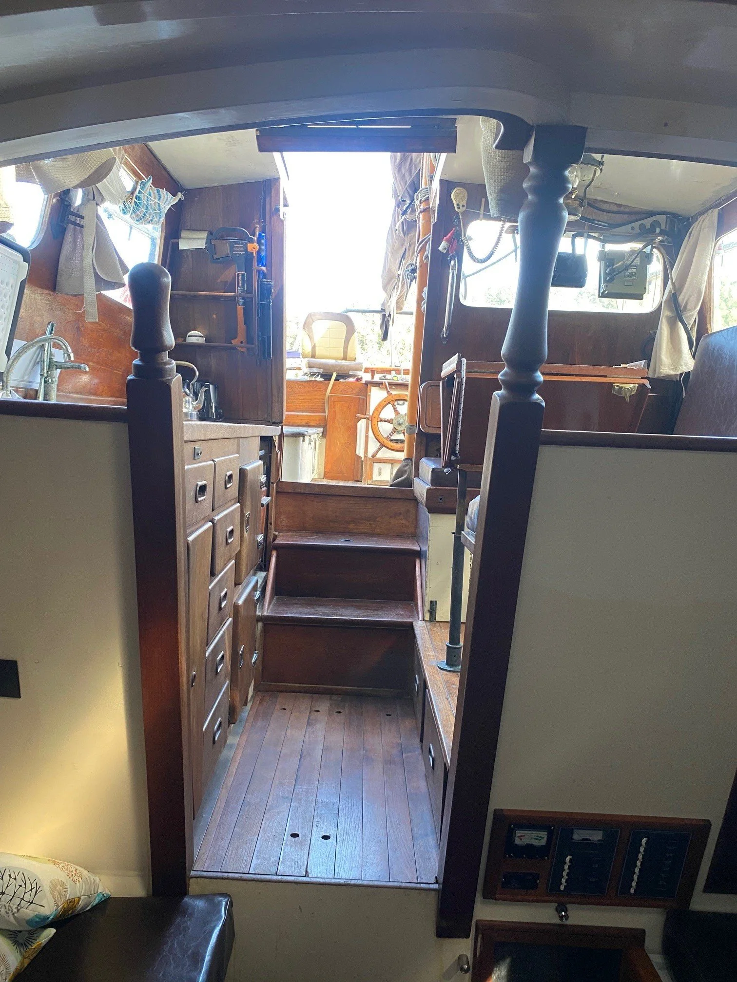 Boat 9.jpg