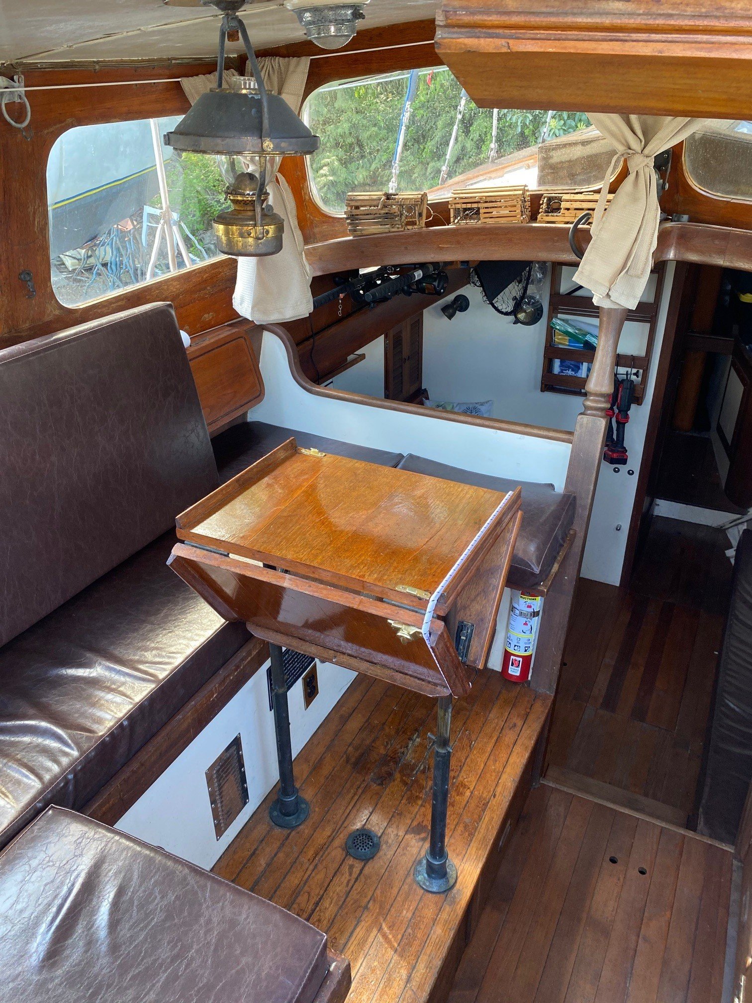 Boat 11.jpg