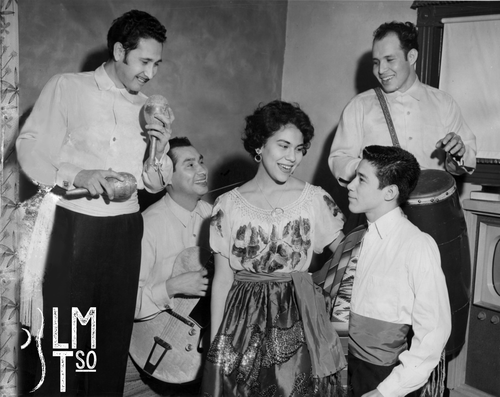 1950s Arturo Huerta, Frank 'chico' Gomez, Rita Barrientos, Joey Barrientos (kid on knee), Tony Martinez