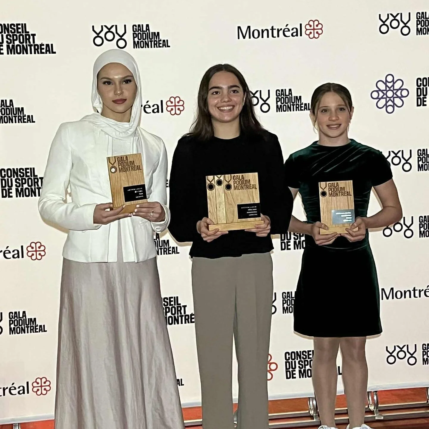 ✨GALA PODIUM MONTR&Eacute;AL 2025✨

Le 20 novembre dernier se tenait le Gala Podium Montr&eacute;al, organis&eacute; par le @conseilsportmontreal . Le plongeon y &eacute;tait fi&egrave;rement repr&eacute;sent&eacute; avec :

➡️ Sara-Jade Tessier (@ca