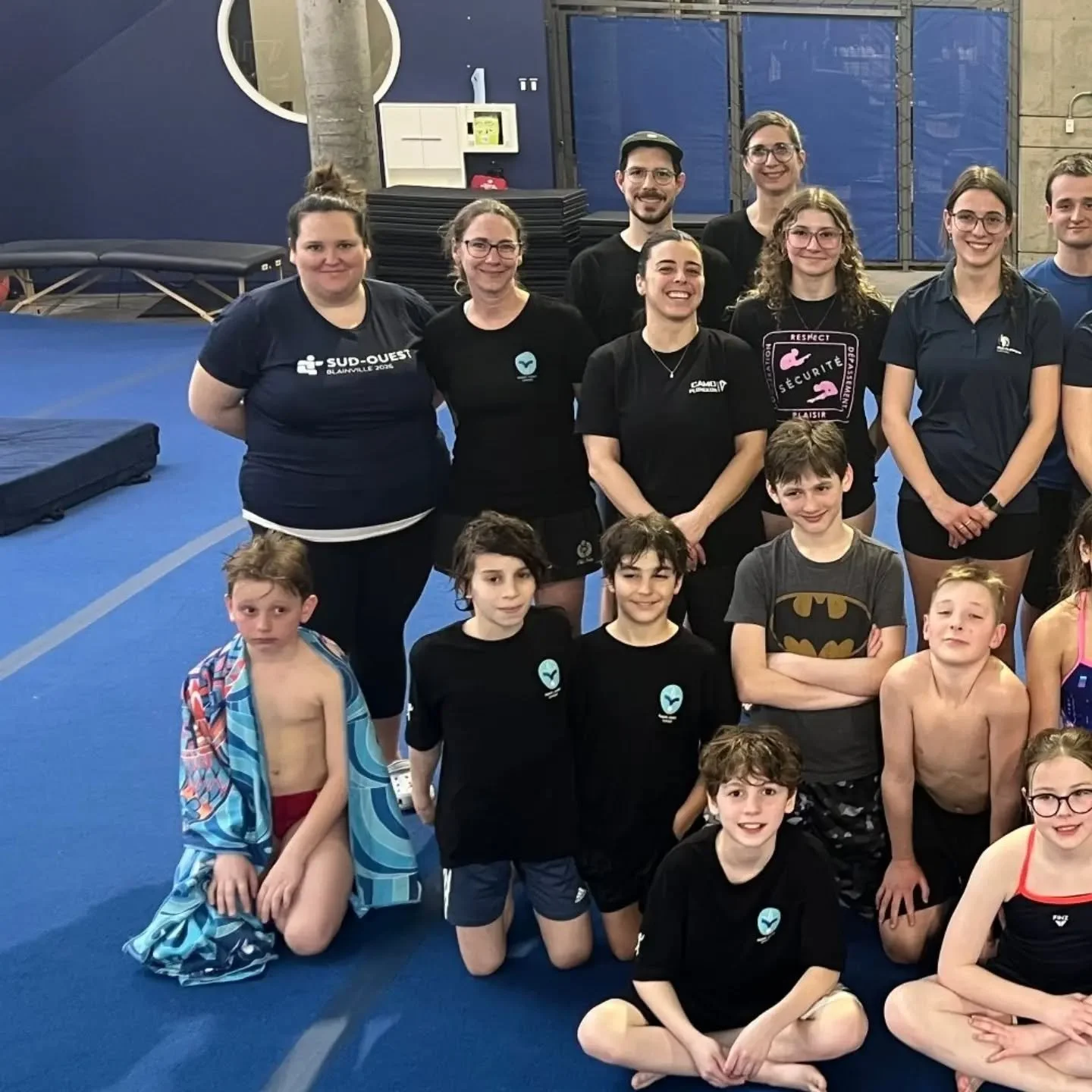 C'est cette fin de semaine que se d&eacute;roulait le Camp Jeunes espoirs &agrave; la piscine du Stade olympique. 😎✨️

Plusieurs entra&icirc;neurs et athl&egrave;tes ont eu l'occasion d'assister &agrave; des ateliers en piscine, &agrave; l'aire &agr
