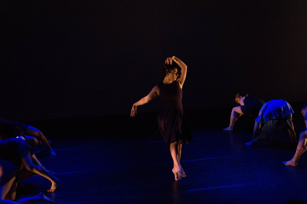 Zoe in performance - photo by Ebbe Sweet