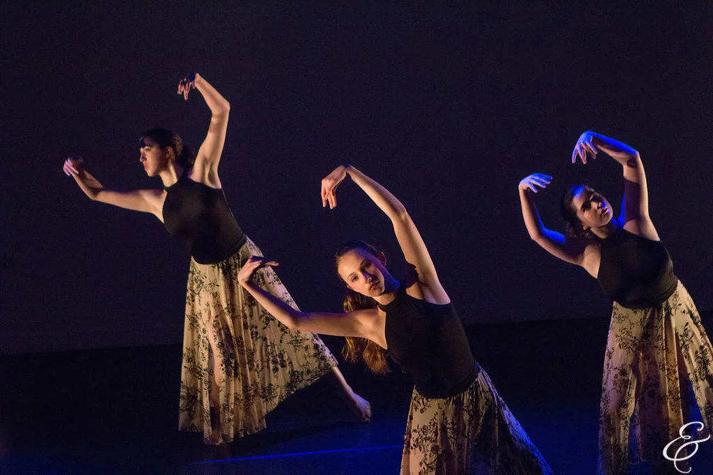 Aggie (far right) performing in Erin's choreography in May 2016 (photo by Ebbe Sweet)
