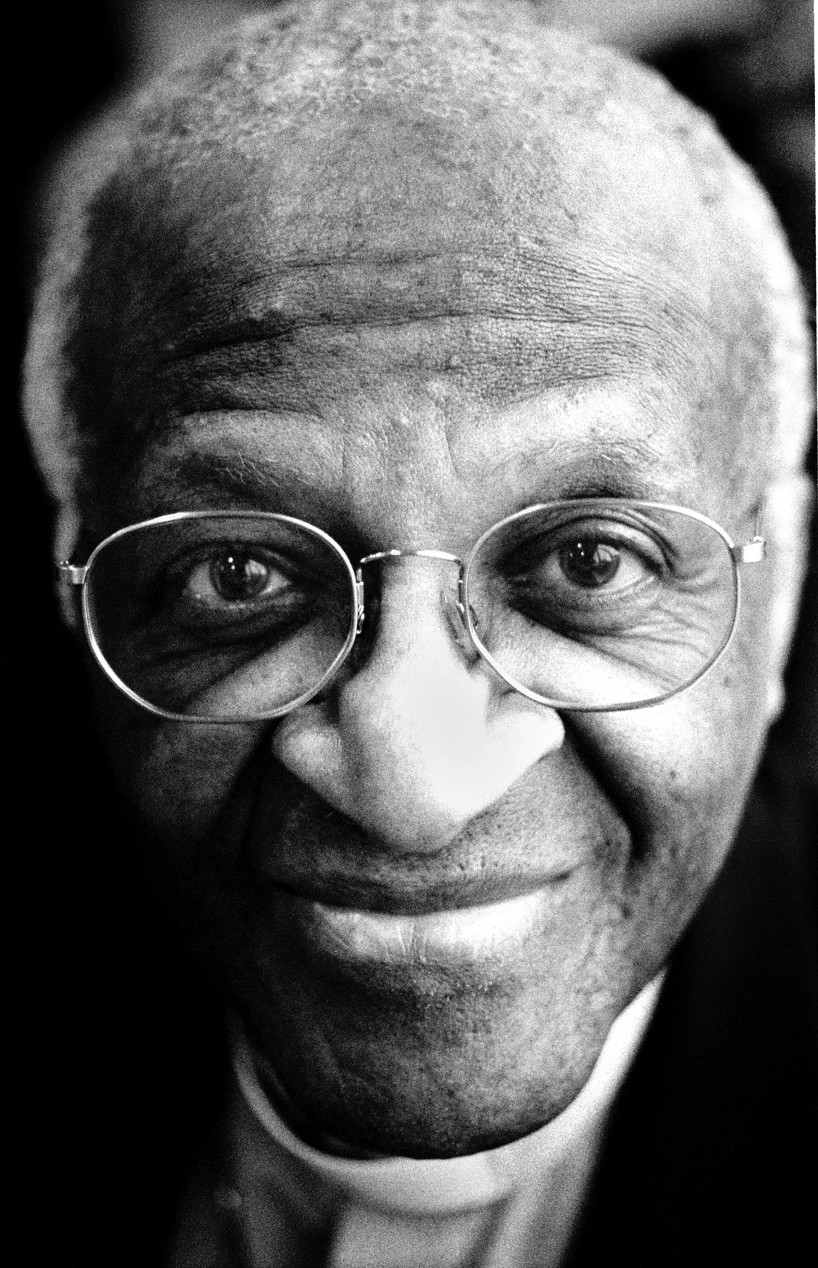 desmond-tutufilm.jpg