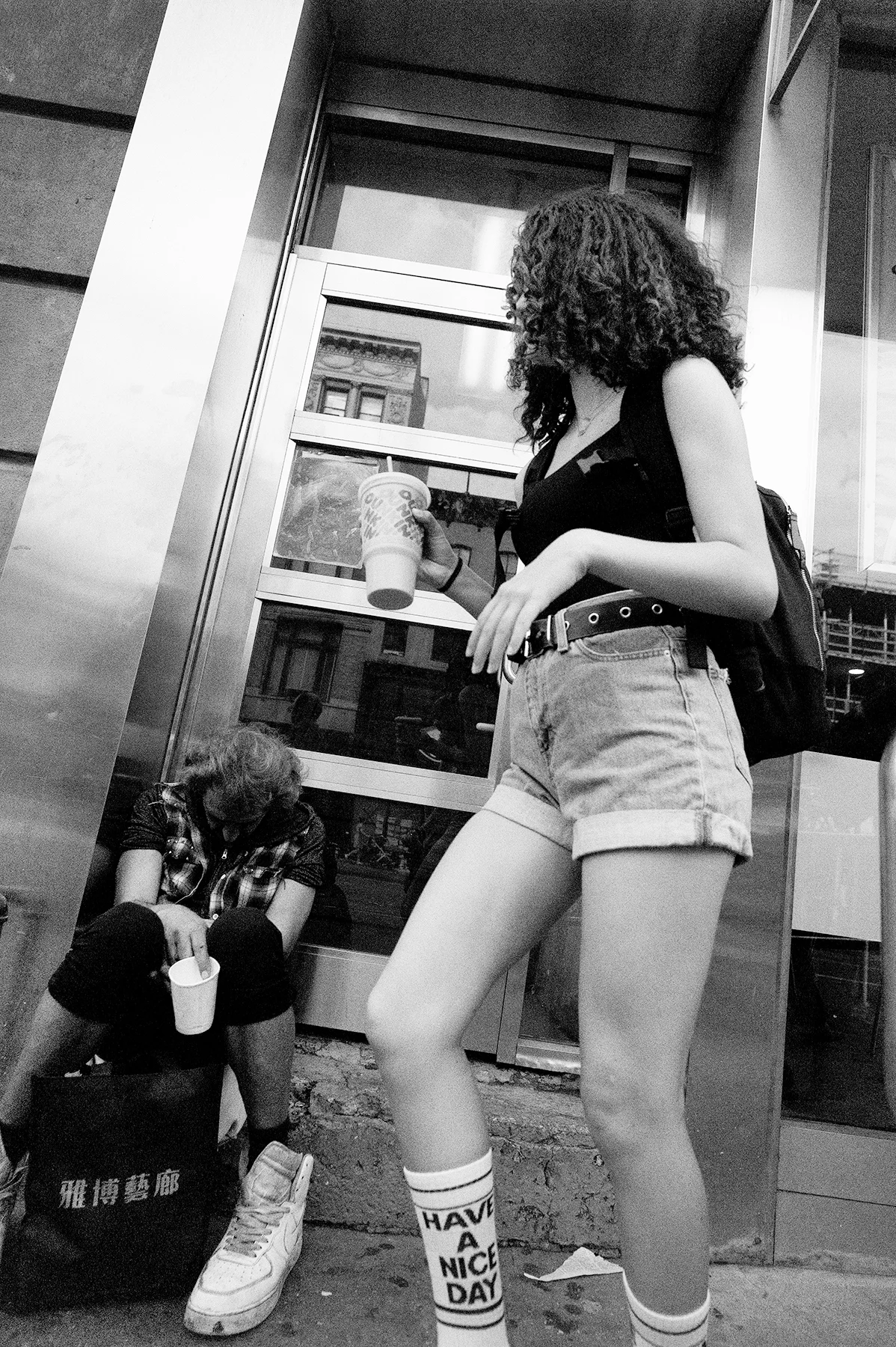 womanstreet9.jpg