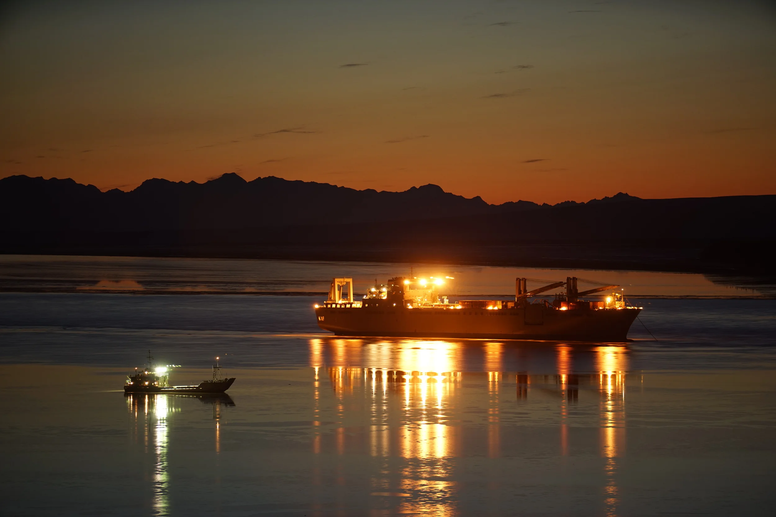  Anchorage, Alaska  Sony a7  180mm, f/2.8, 2s, ISO 400 