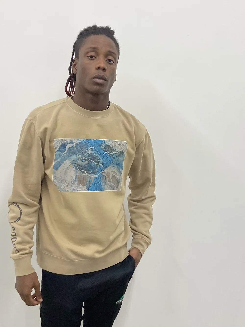 EDDIE'S AT THE BEACH #1 OLD GOLD SWEATSHIRT — BOONE ART LIFE