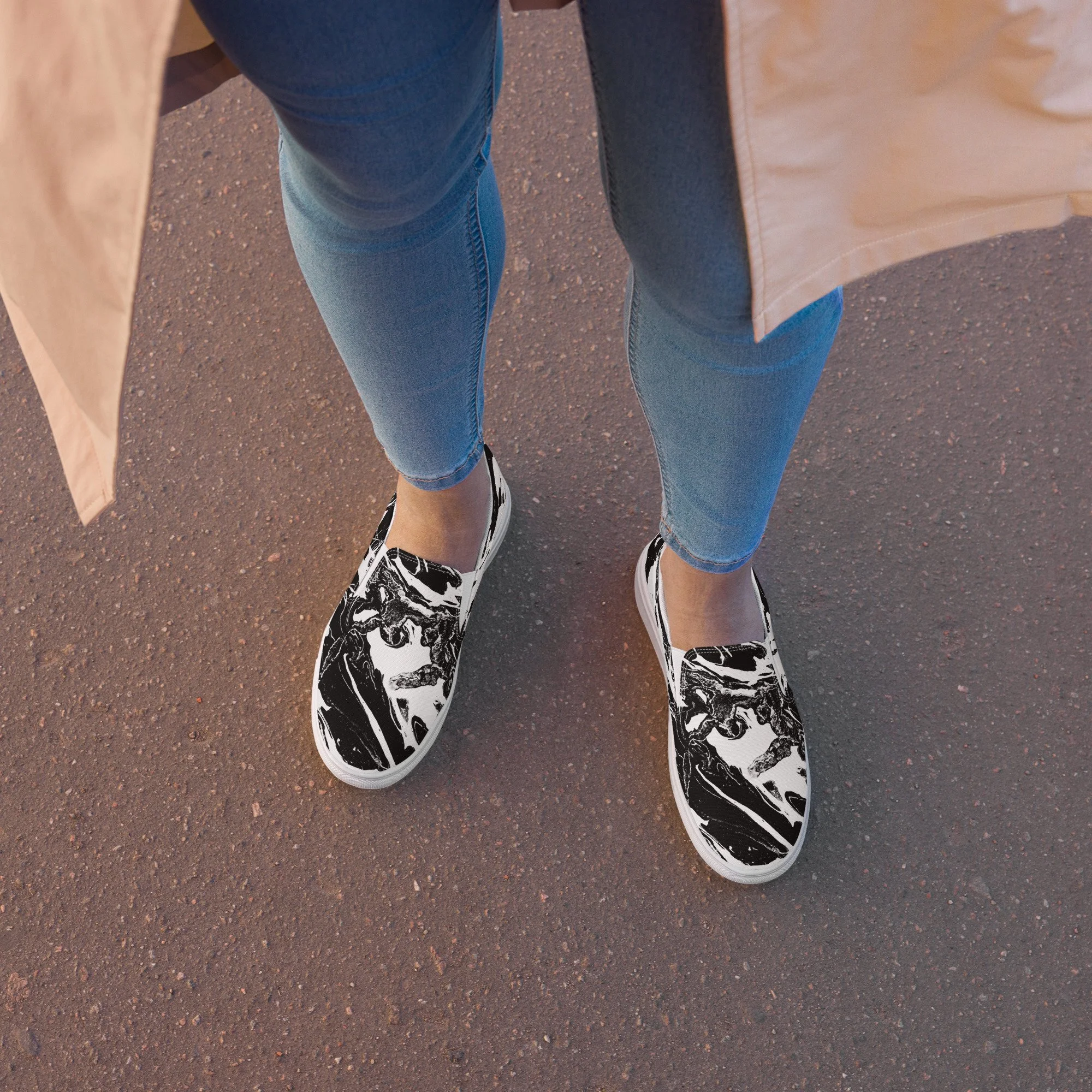 womens-slip-on-canvas-shoes-white-front-6616b5fdad837.jpg