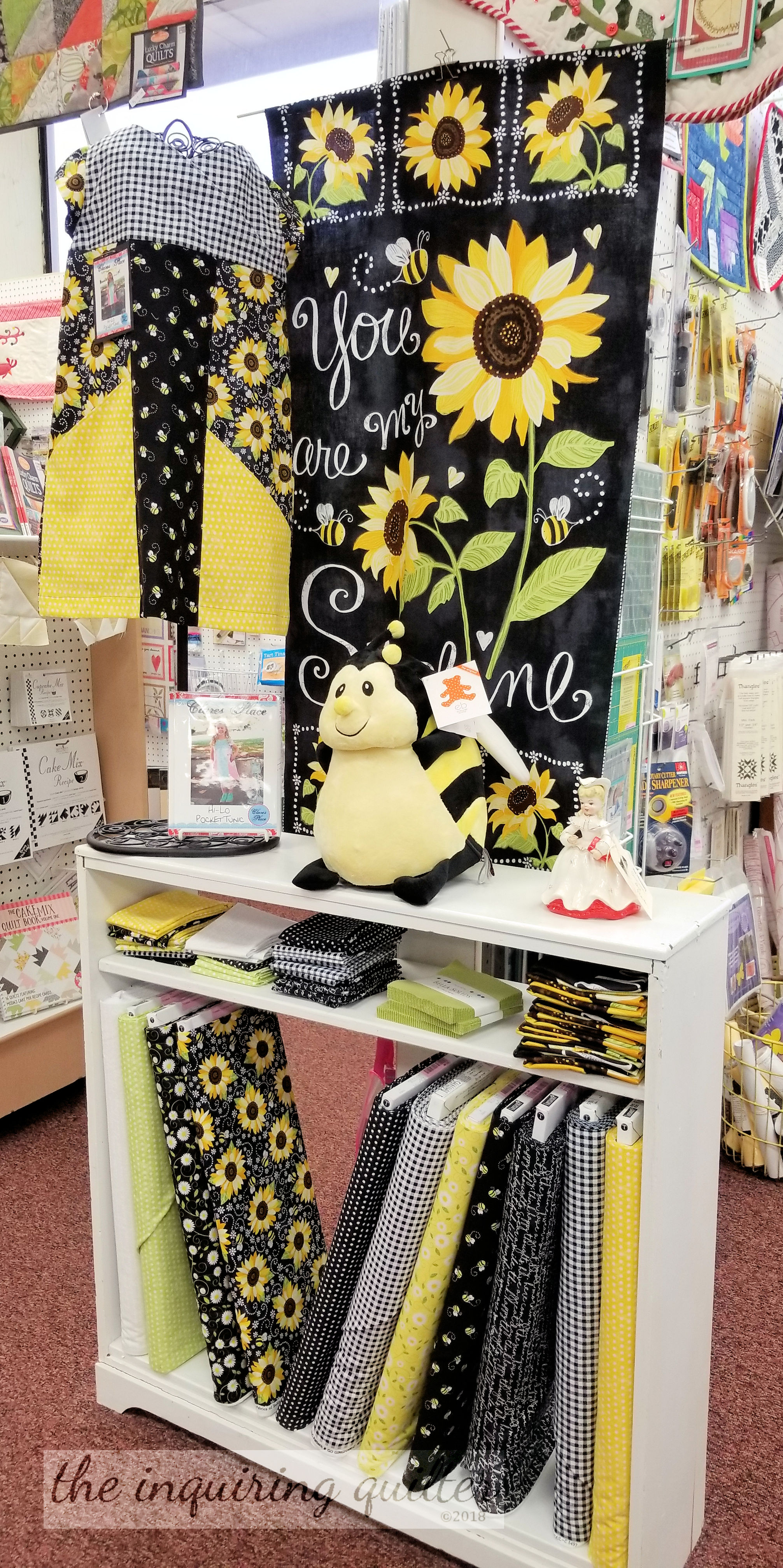 Displays 3.jpg