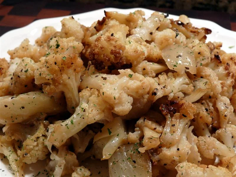 Oven Roasted Cauliflower, Onions, and Garlic — ButterYum — a tasty