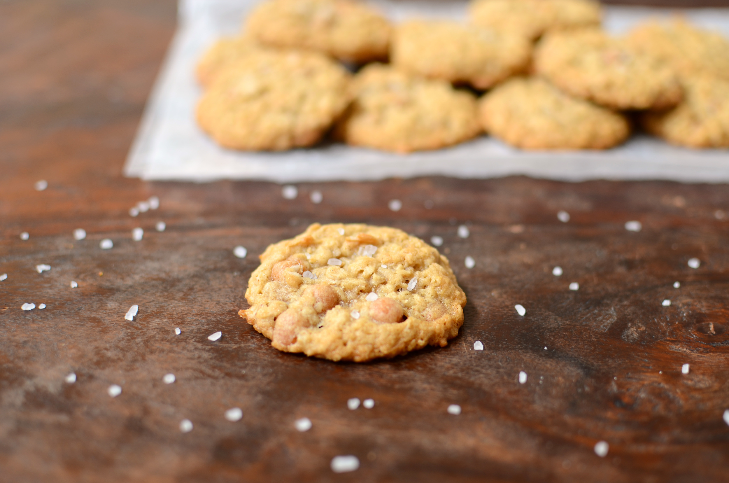 Salted Caramel Oatmeal Cookies - ButterYum