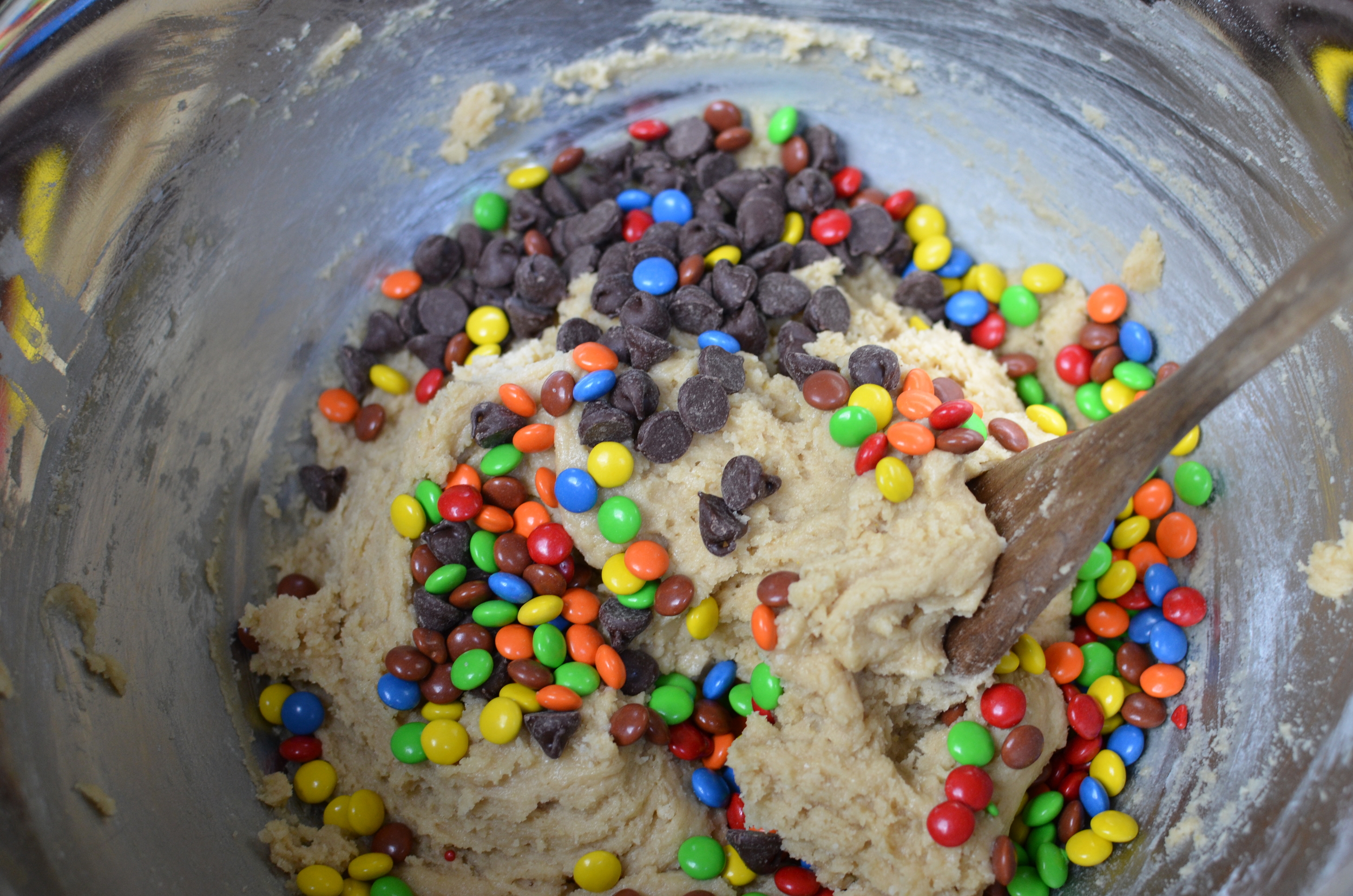 Okay, the dough is super easy to mix by hand. 