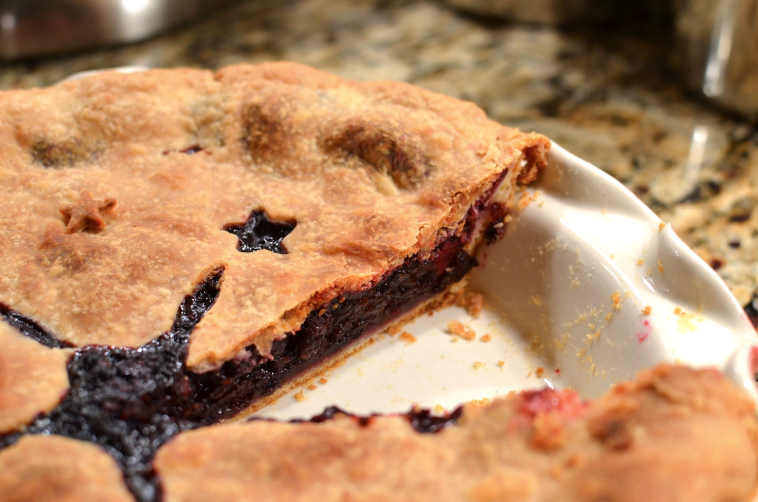 I let my pie rest at room temperature overnight before I cut it. You can see that my filling isn't soupy at all. It's not dry either, but I do think I could have used the entire 1/2 cup of reduced juice in the filling. Next time. 
