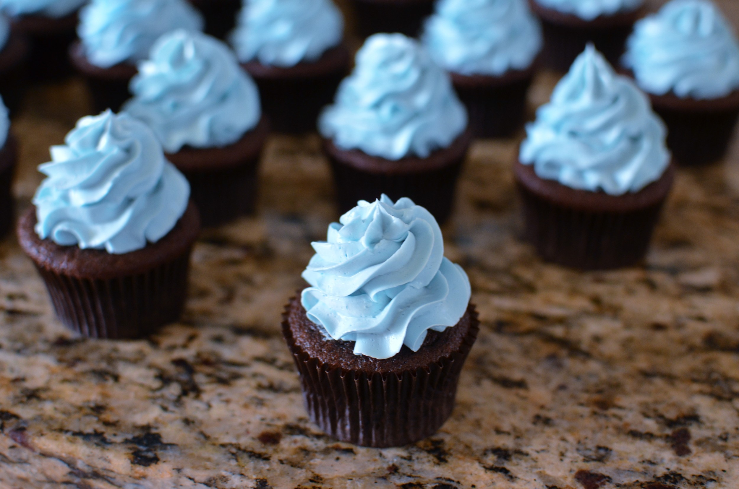 Baby Shower Cupcakes — ButterYum — a little blog