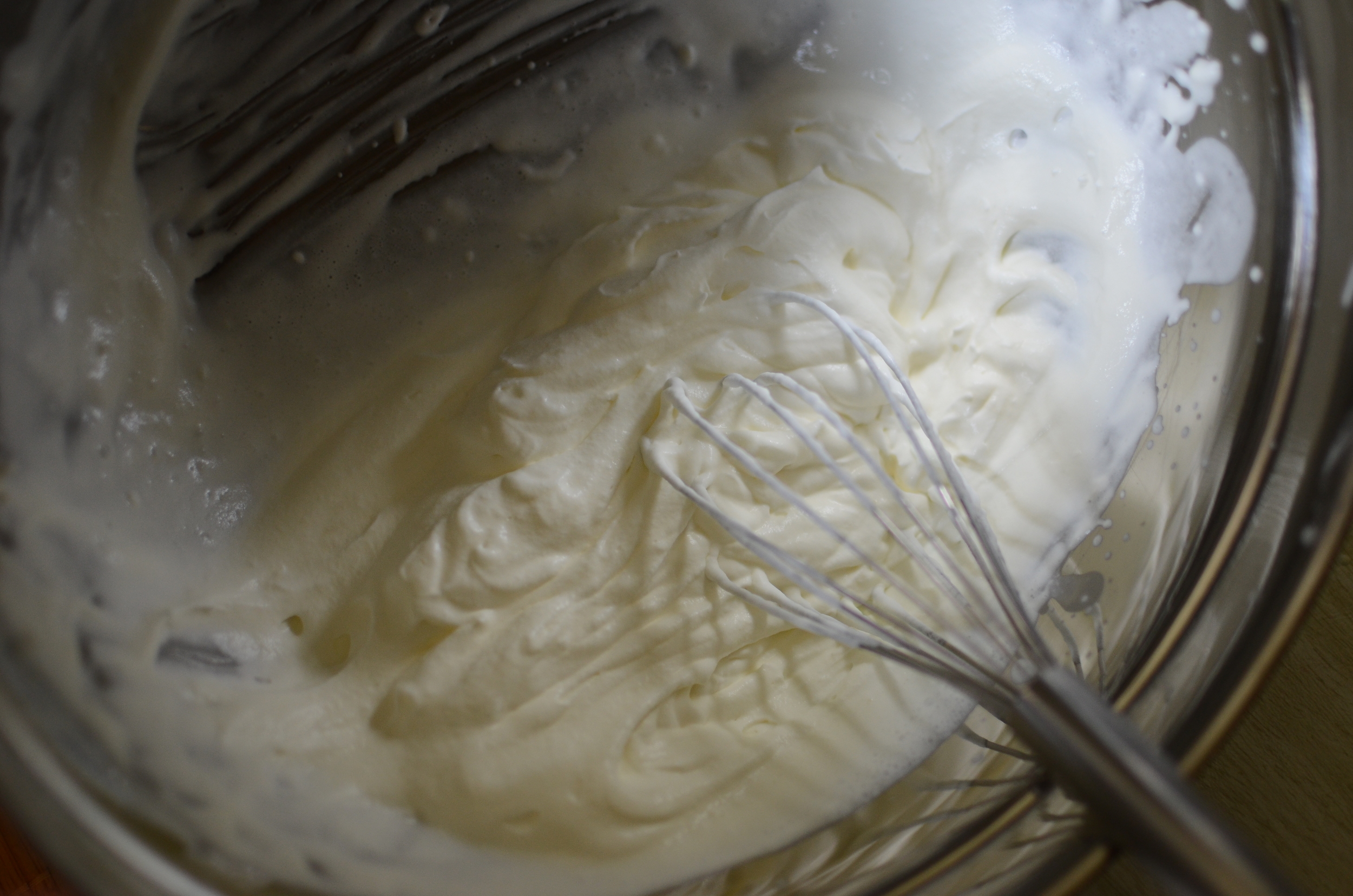 Next it's time to add the heavy cream, but wait, it needs to be whipped to soft peaks first. For such a small amount of cream, I prefer to whip it by hand. It's super easy and takes no time at all - less than a minute. 