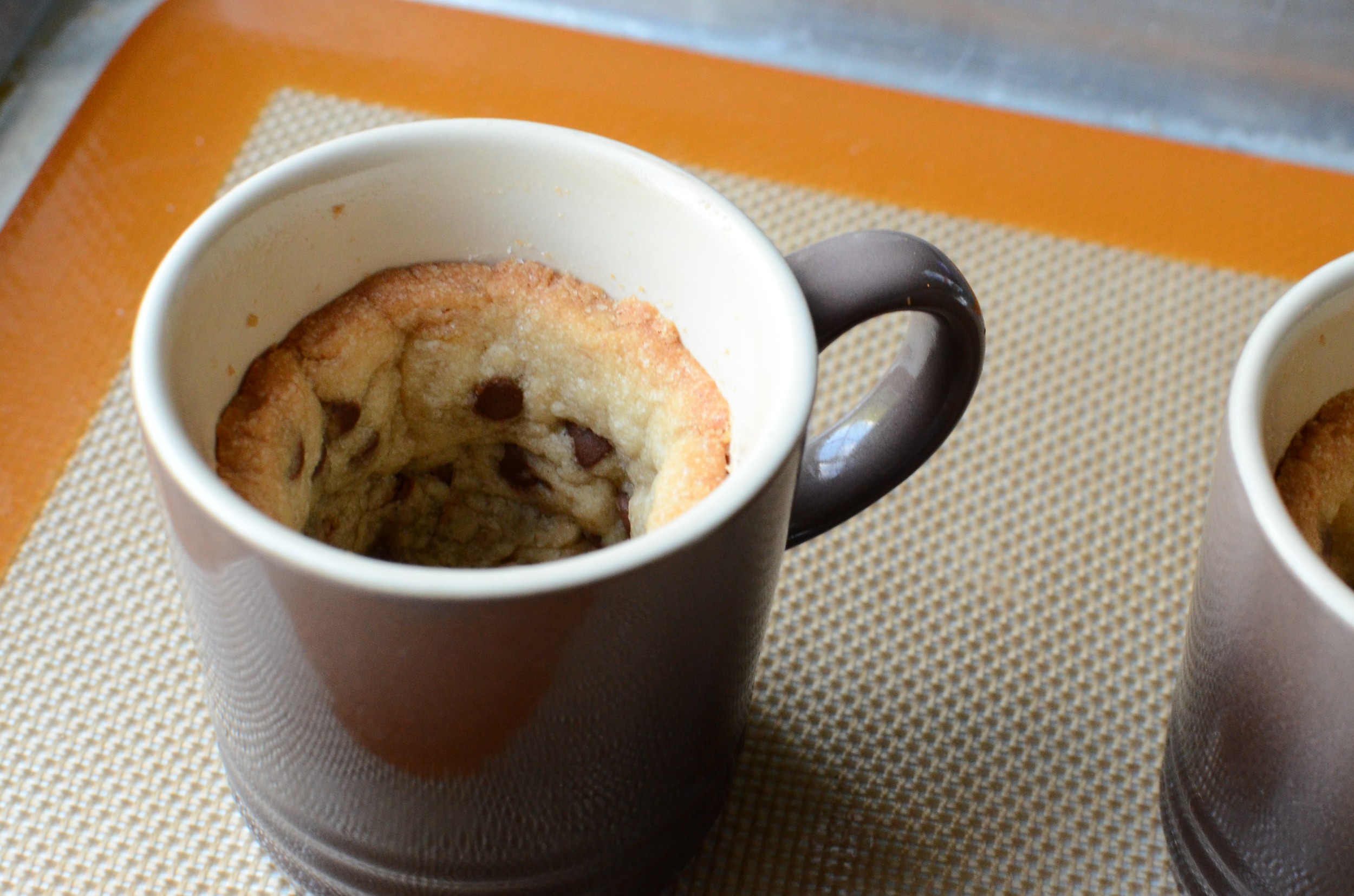 how to make chocolate chip cookie cups, photos and recipe