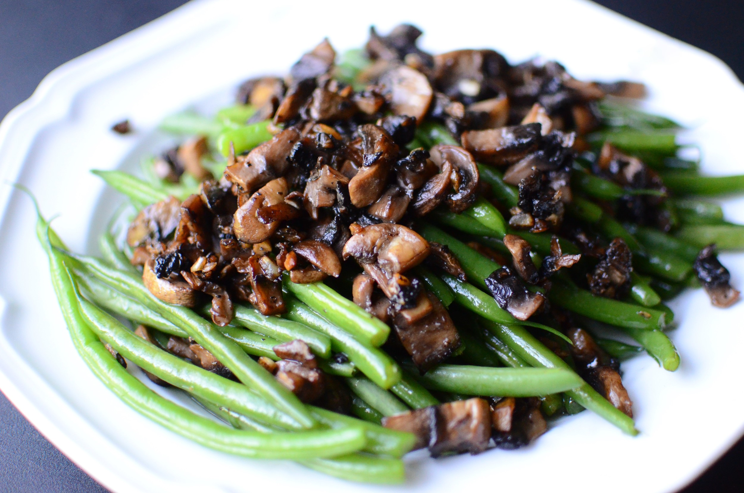 Green Beans with Garlic Mushrooms Recipe with PHOTOS