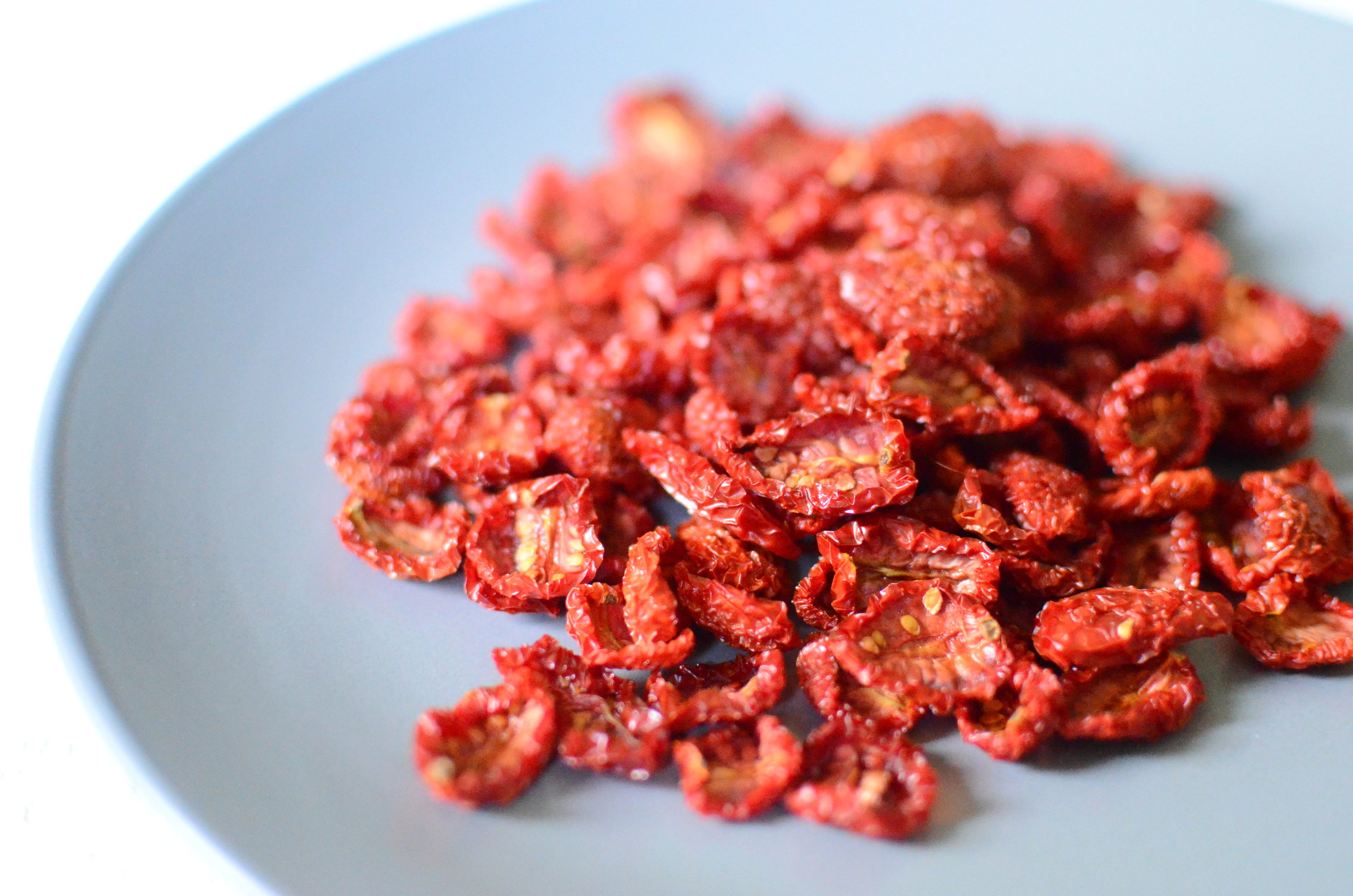 DIY Sun-Dried Tomatoes - ButterYum