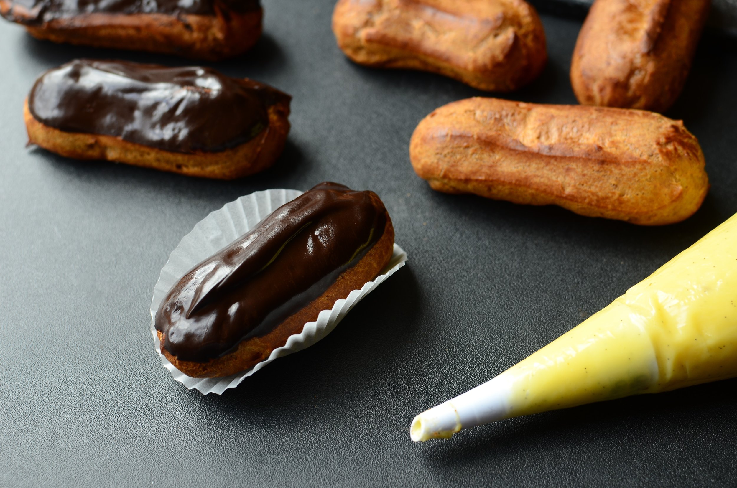 Eclairs recipe and how-to photos - ButterYum