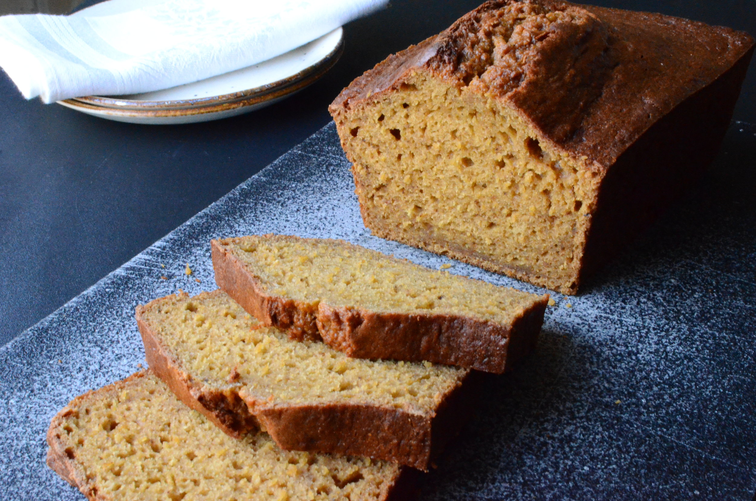 pumpkin spice bread recipe. how to make pumpkin spice bread. how to make pumpkin bread. how to make pumpkin puree. fall quick bread recipe. autumn quick bread recipe.