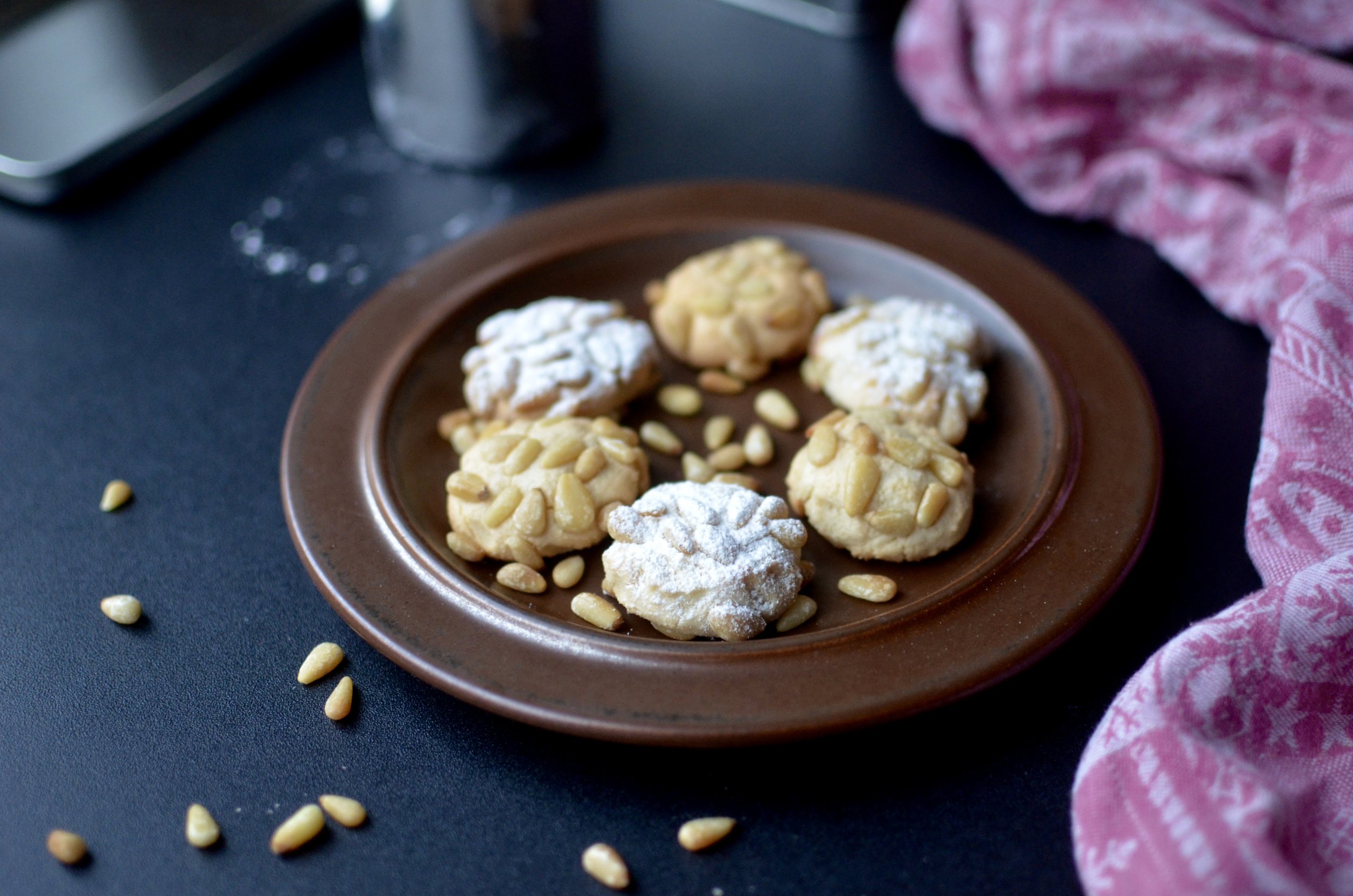 Italian Pine Nut Cookies - ButterYum. how to make pine nut cookies. how to make pignoli cookies. Italian cookie recipe with pine nuts. Italian cookie recipe. how to bake Italian bakery cookies at home. Pinoli cookie recipe. pignoli cookie recipe.